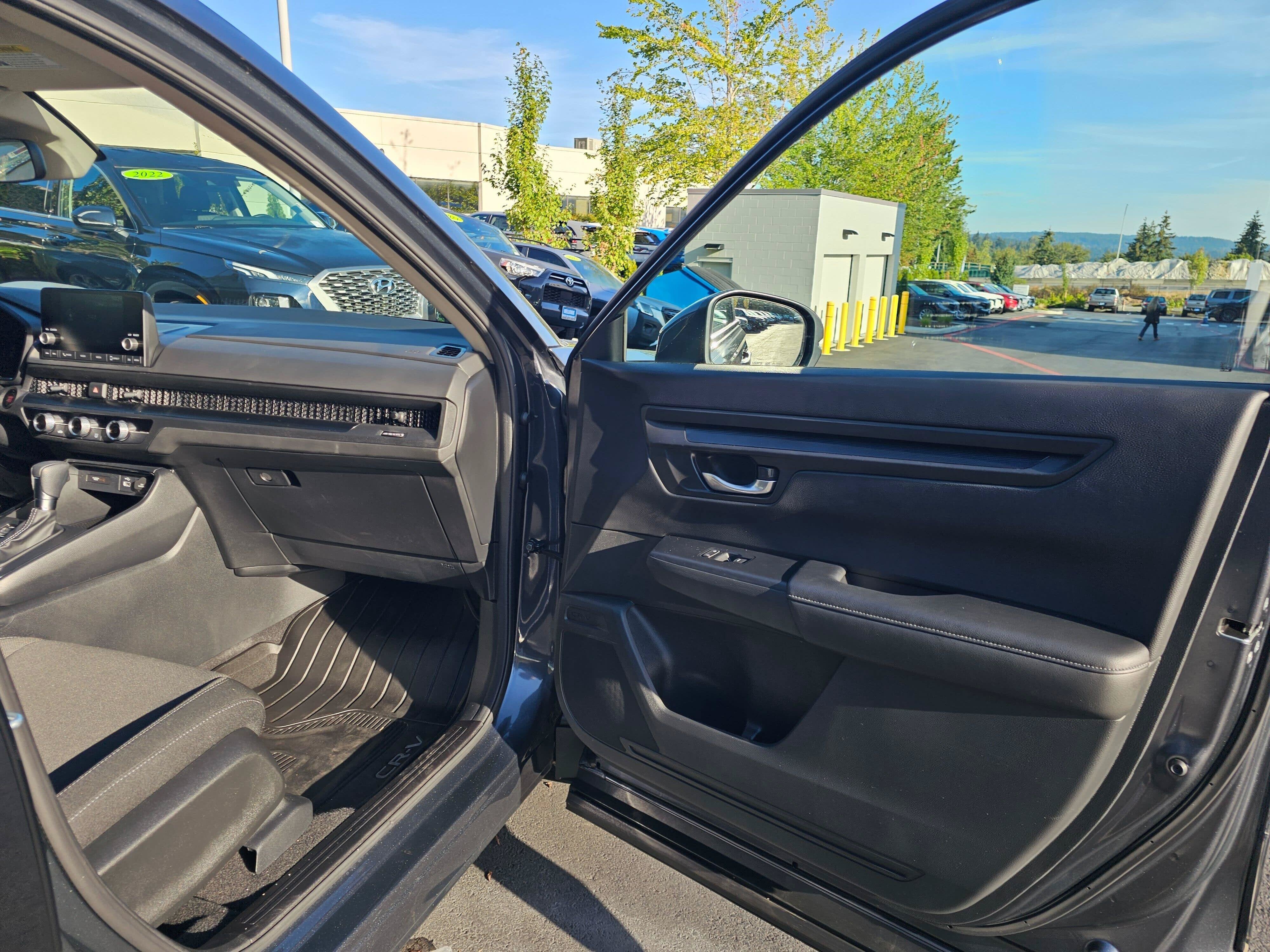 2024 Honda CR-V LX