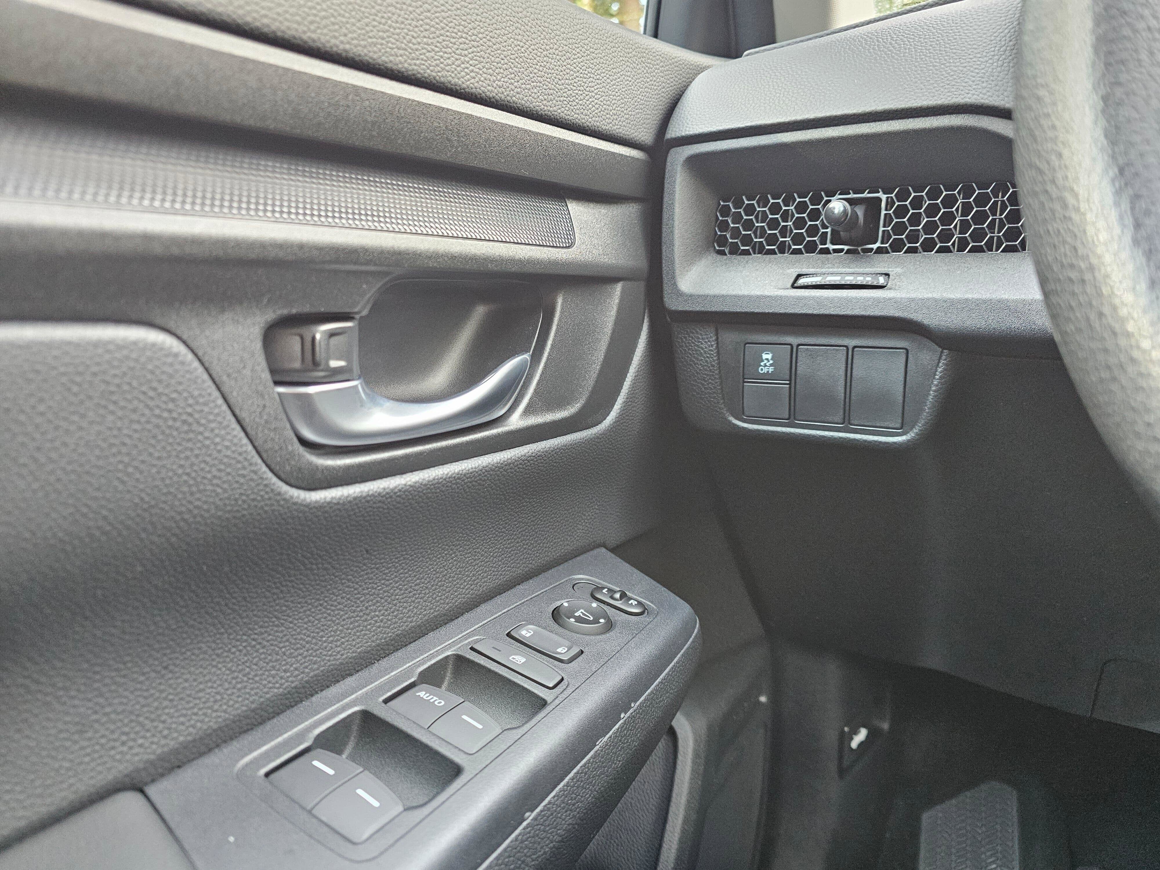 2025 Honda CR-V LX