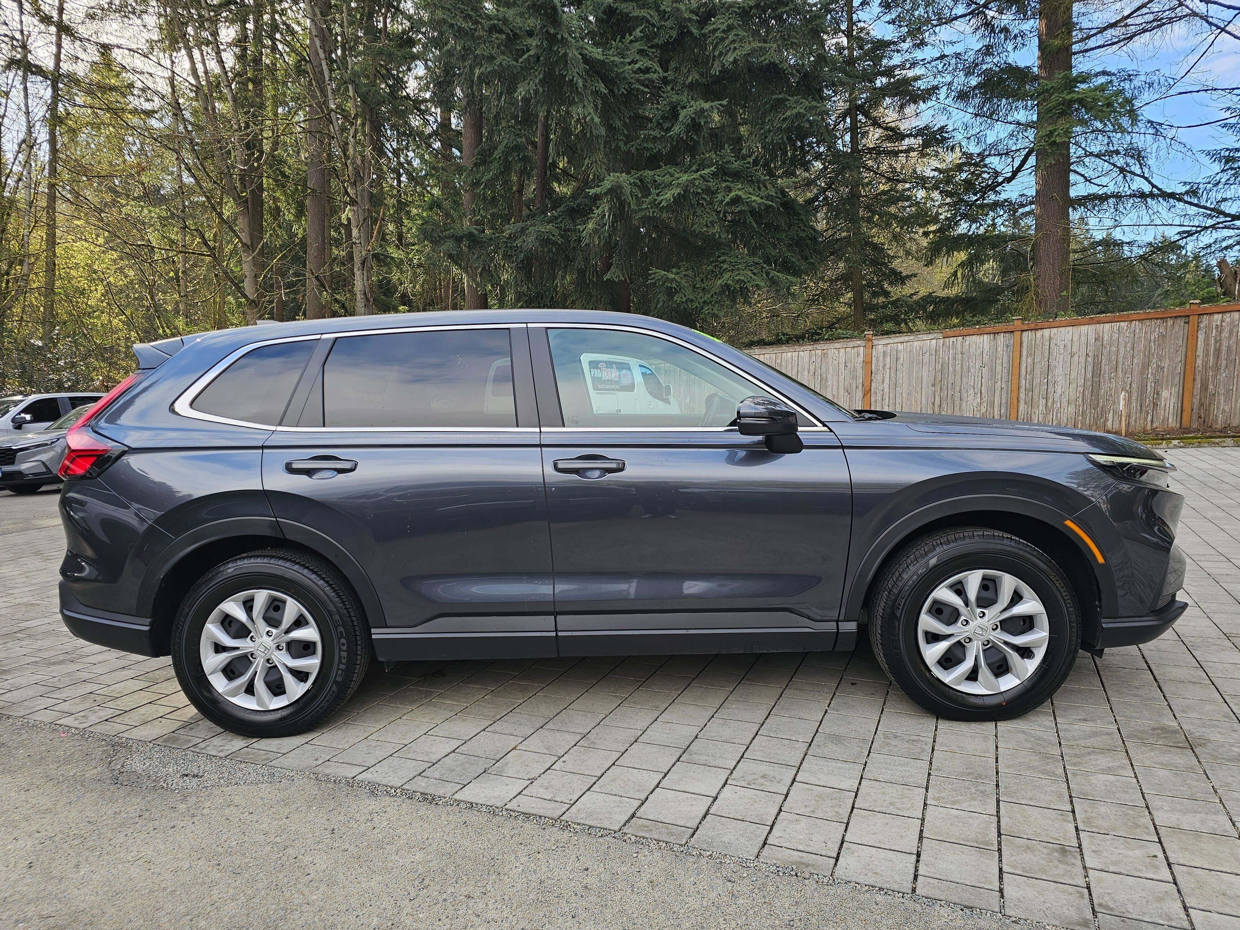 2025 Honda CR-V LX