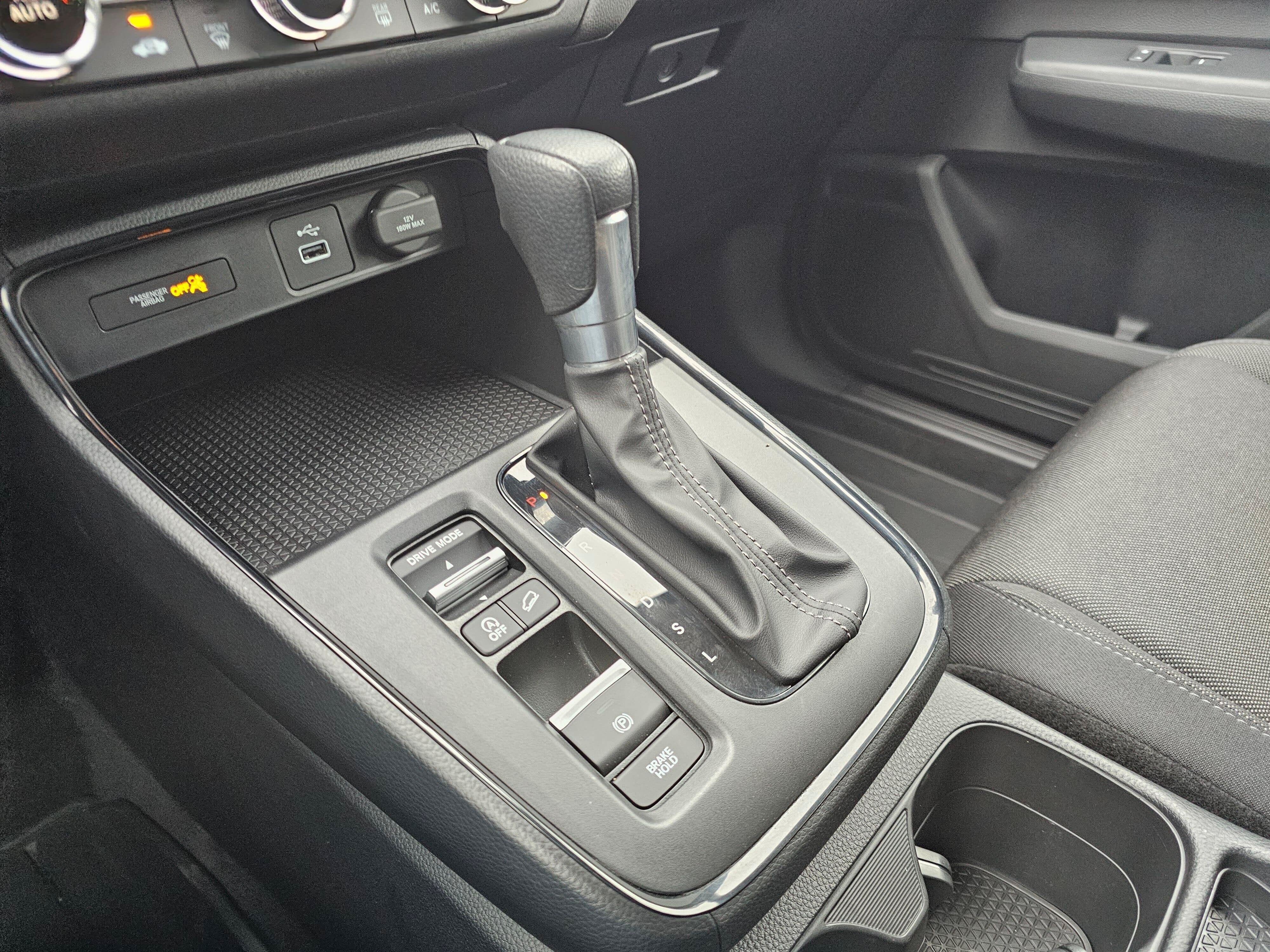 2025 Honda CR-V LX - Photo 28