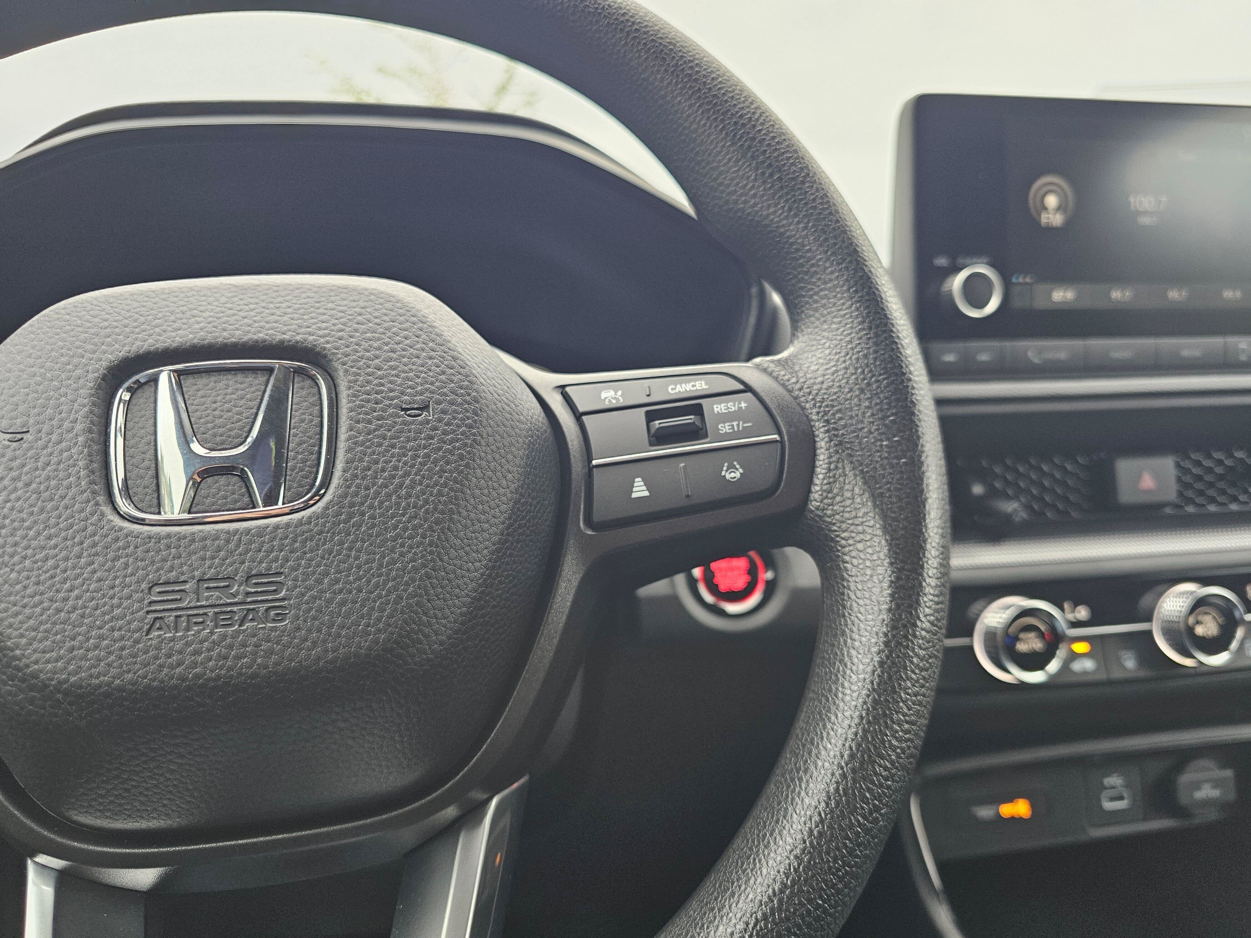 2025 Honda CR-V LX - Photo 32
