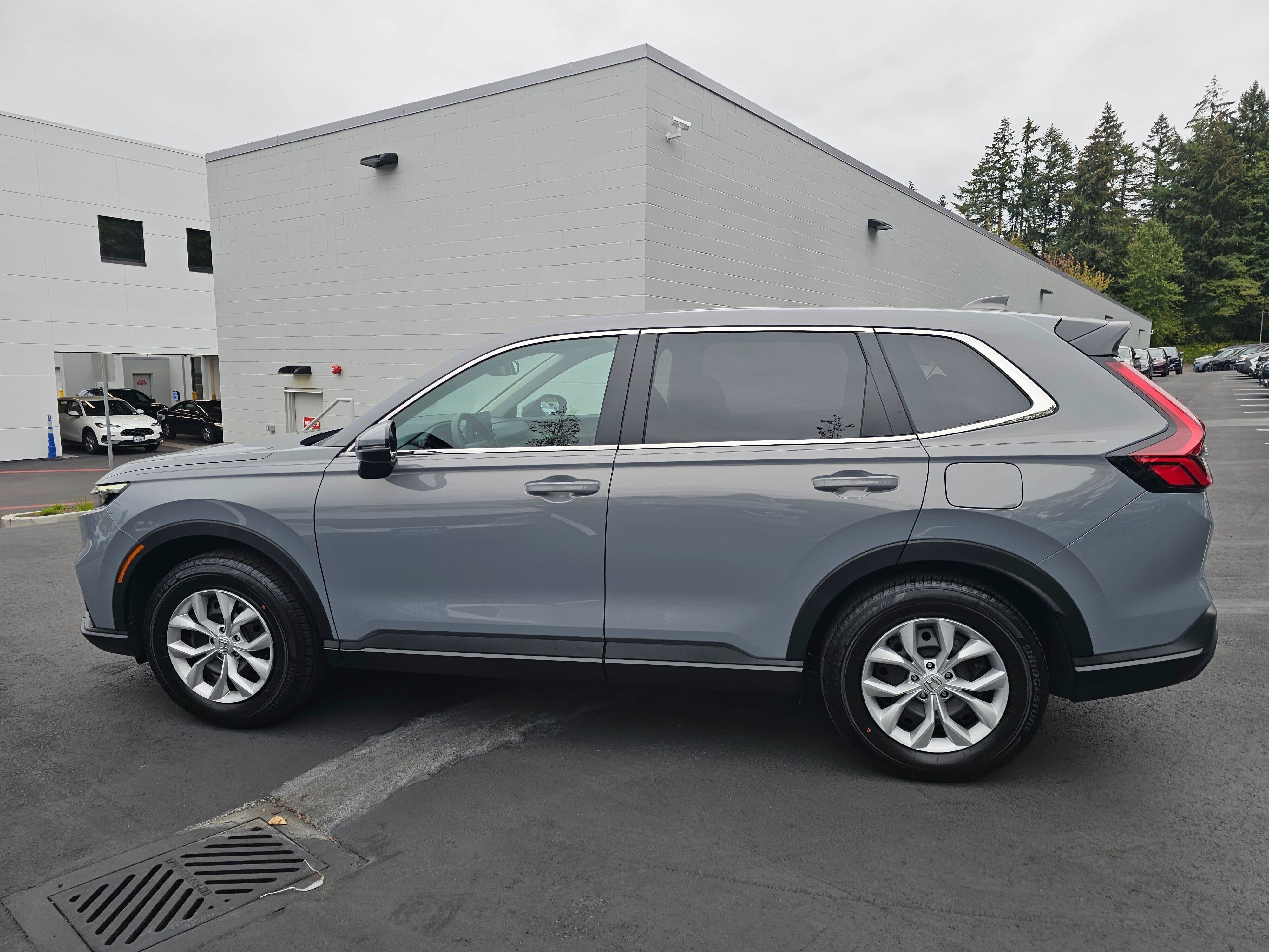2025 Honda CR-V LX