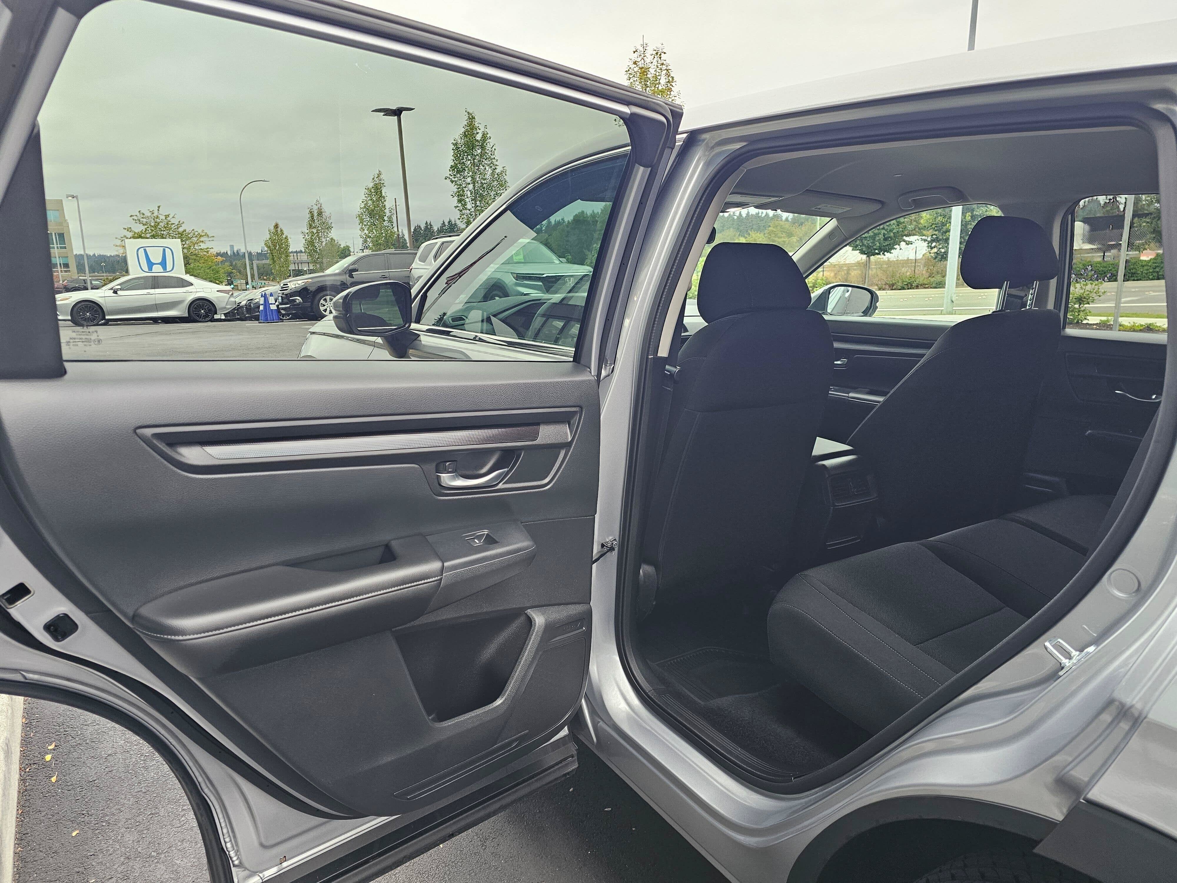 2025 Honda CR-V LX