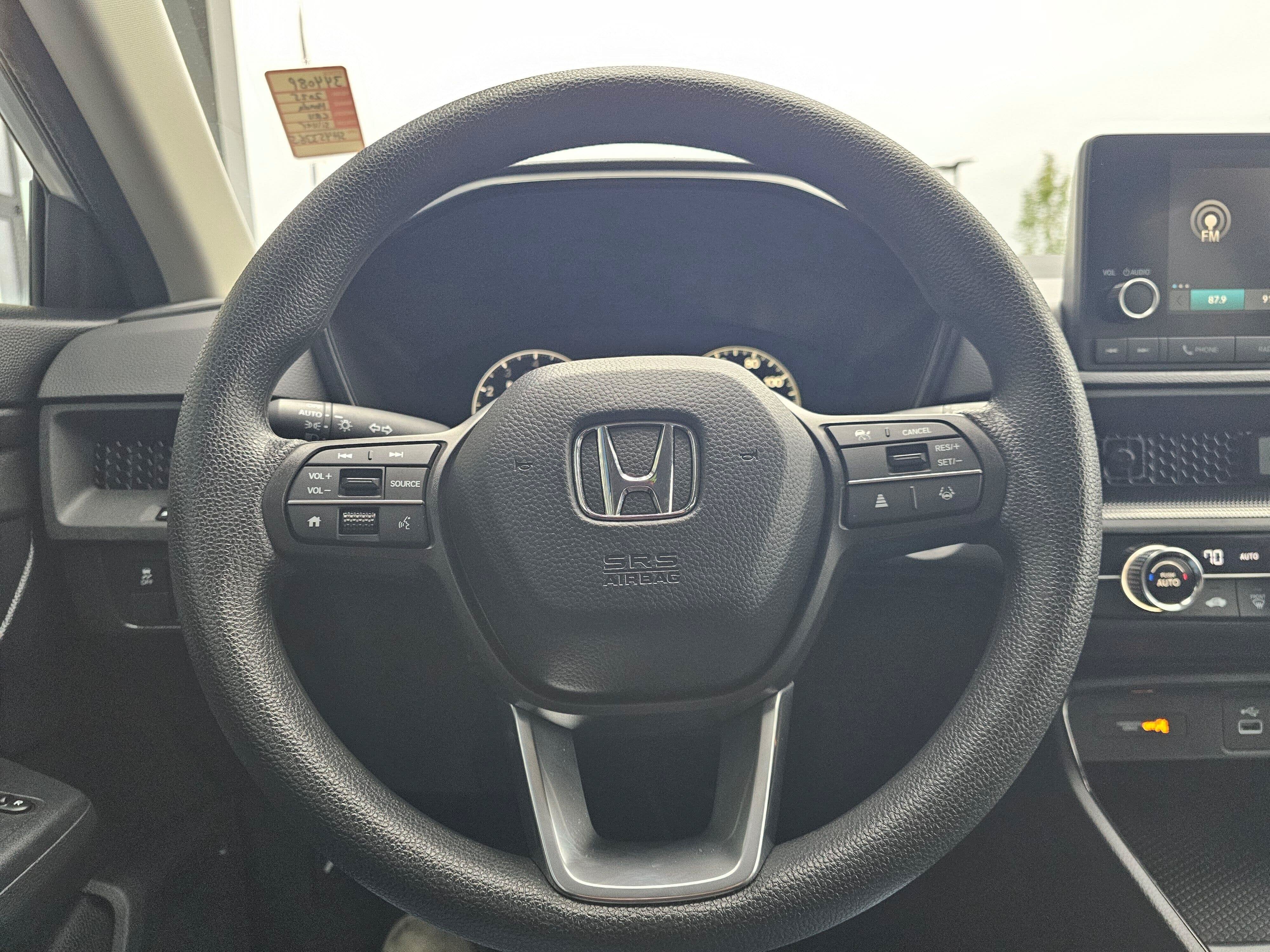 2025 Honda CR-V LX - Photo 24