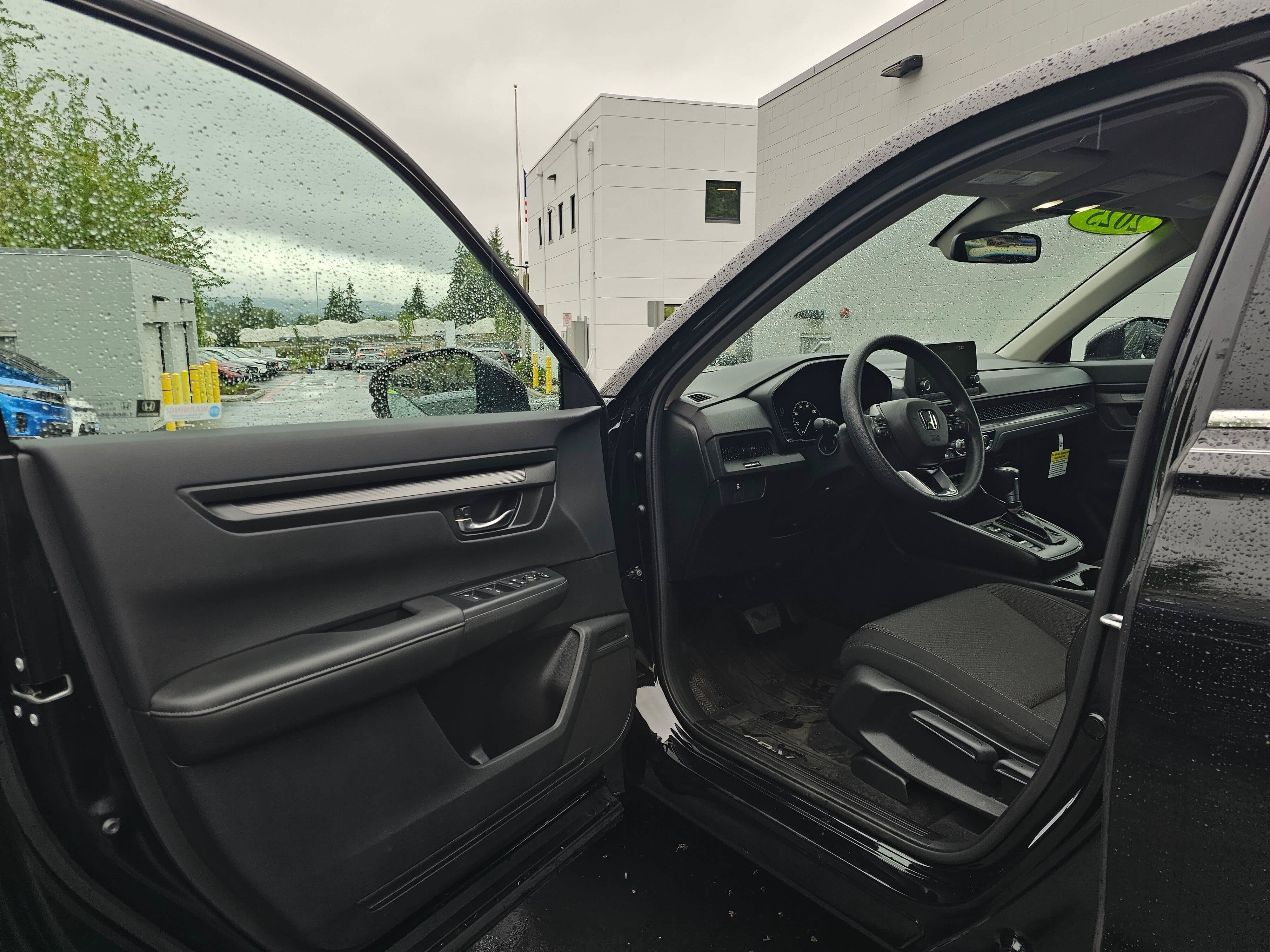 2025 Honda CR-V LX