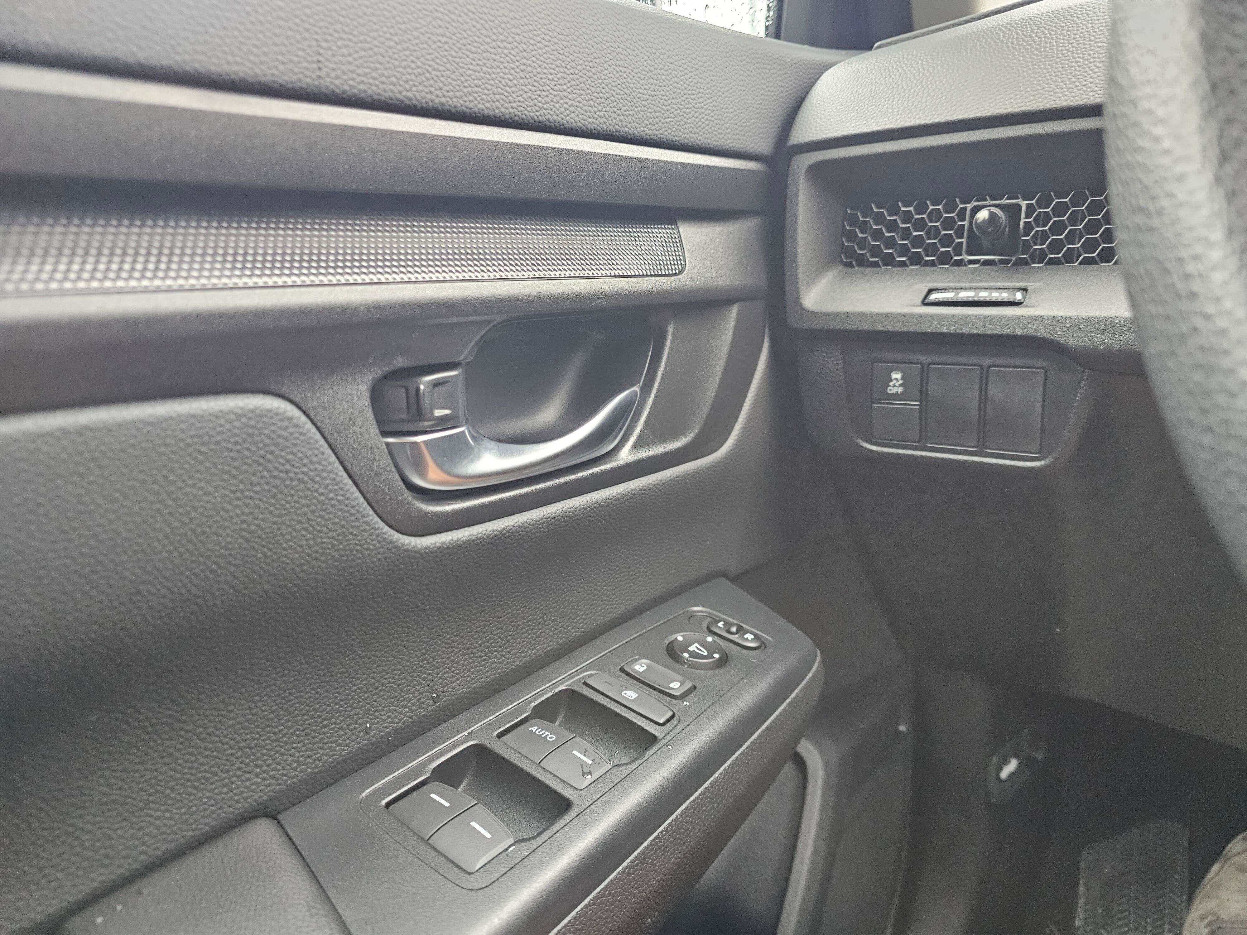 2025 Honda CR-V LX