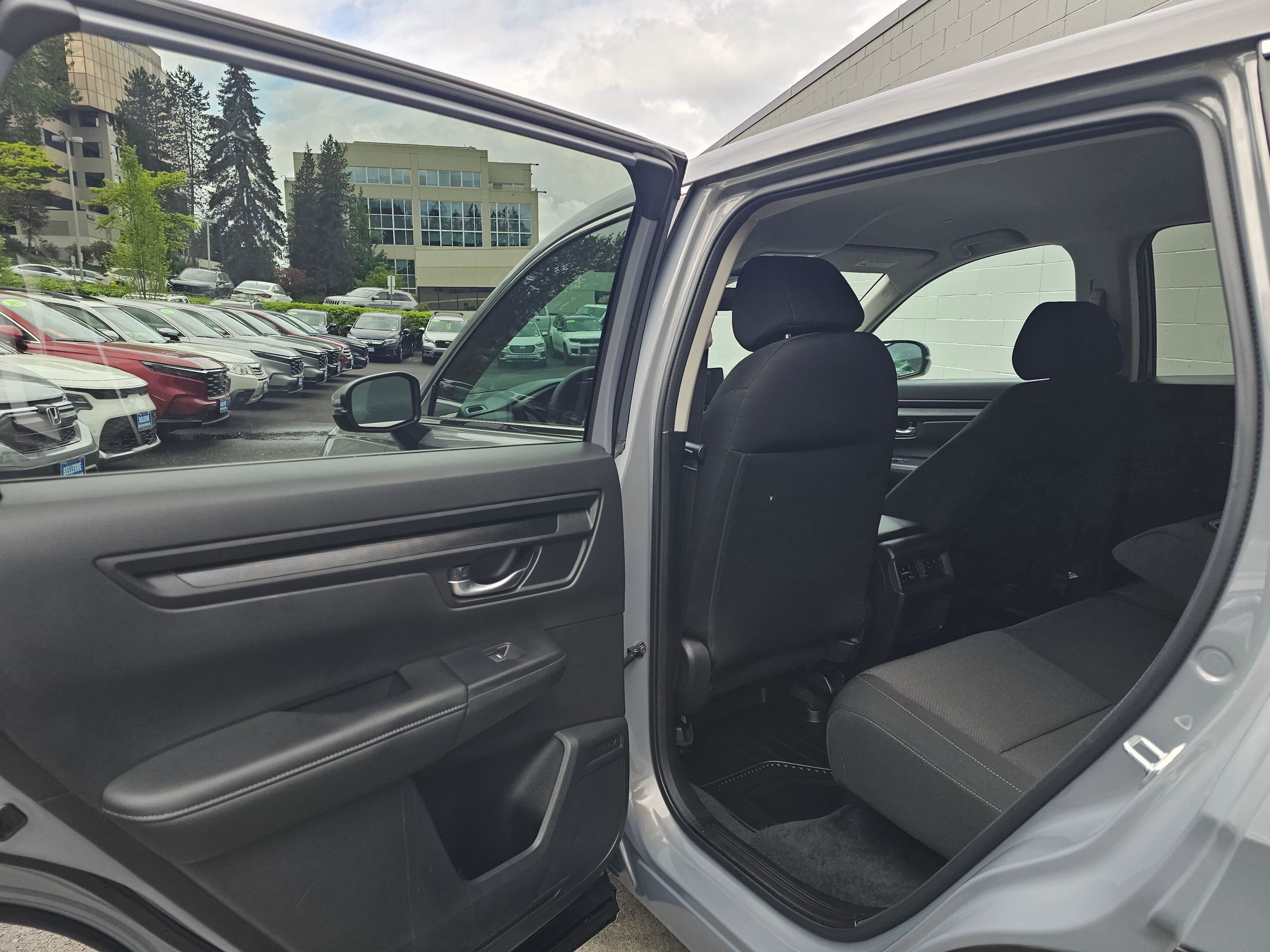 2025 Honda CR-V LX