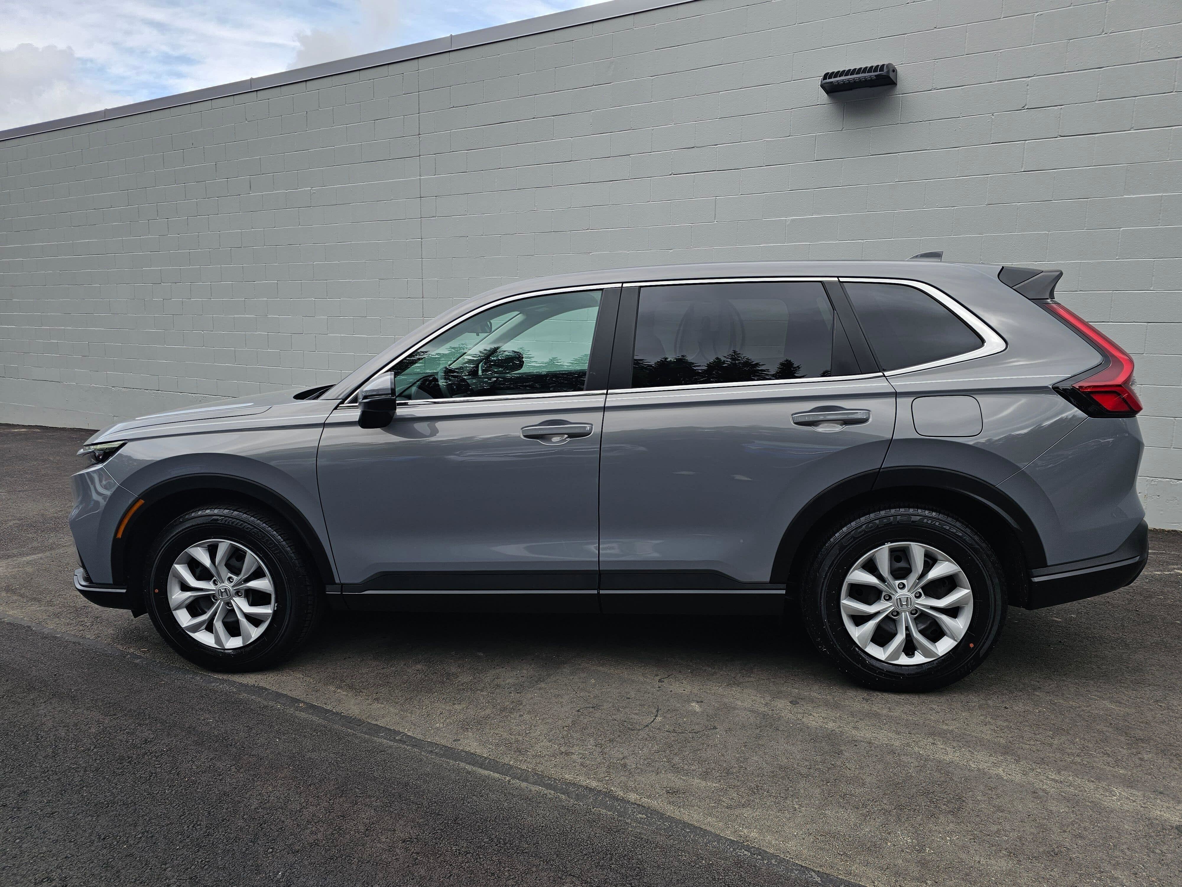 2025 Honda CR-V LX