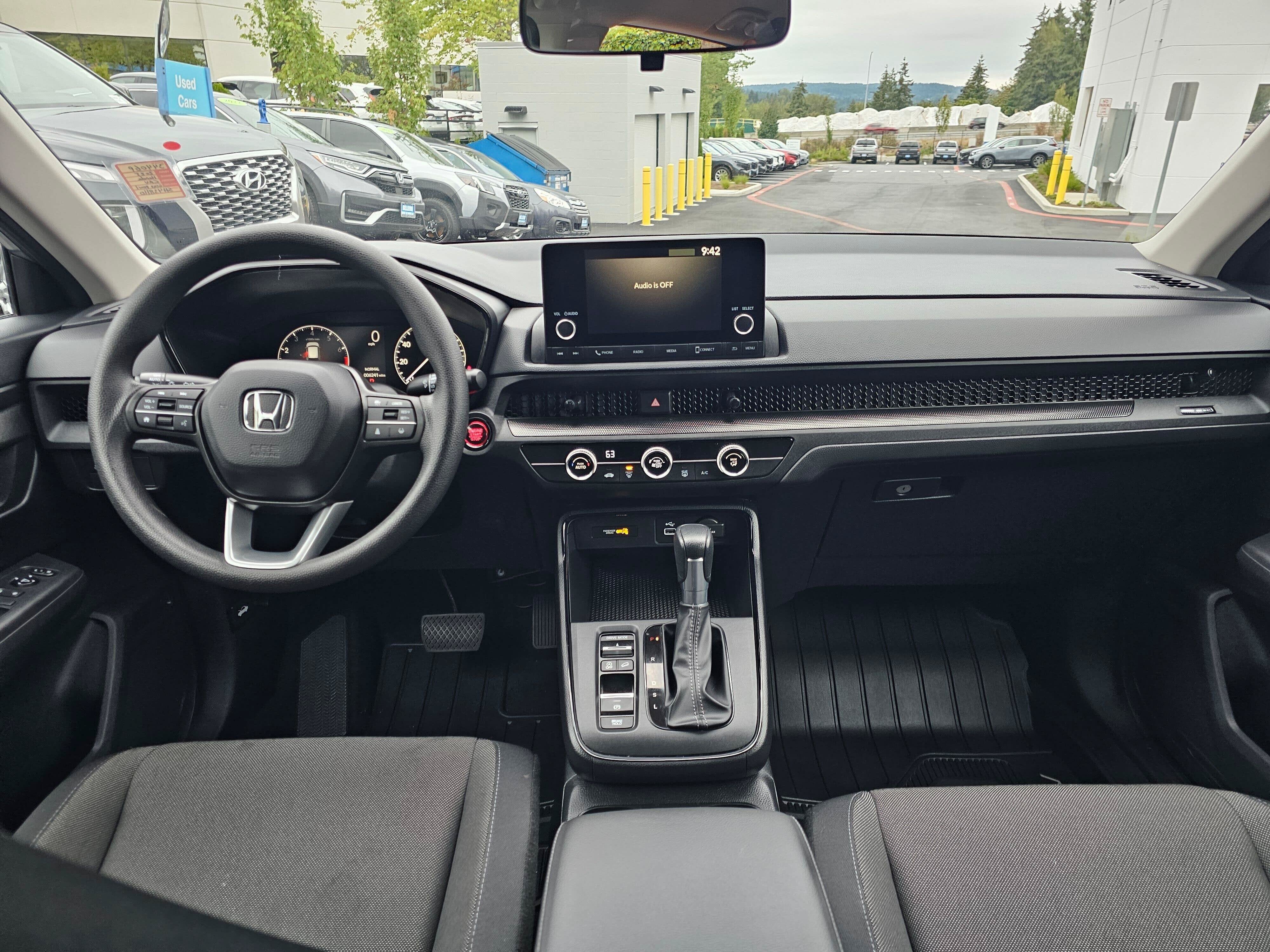 2025 Honda CR-V LX