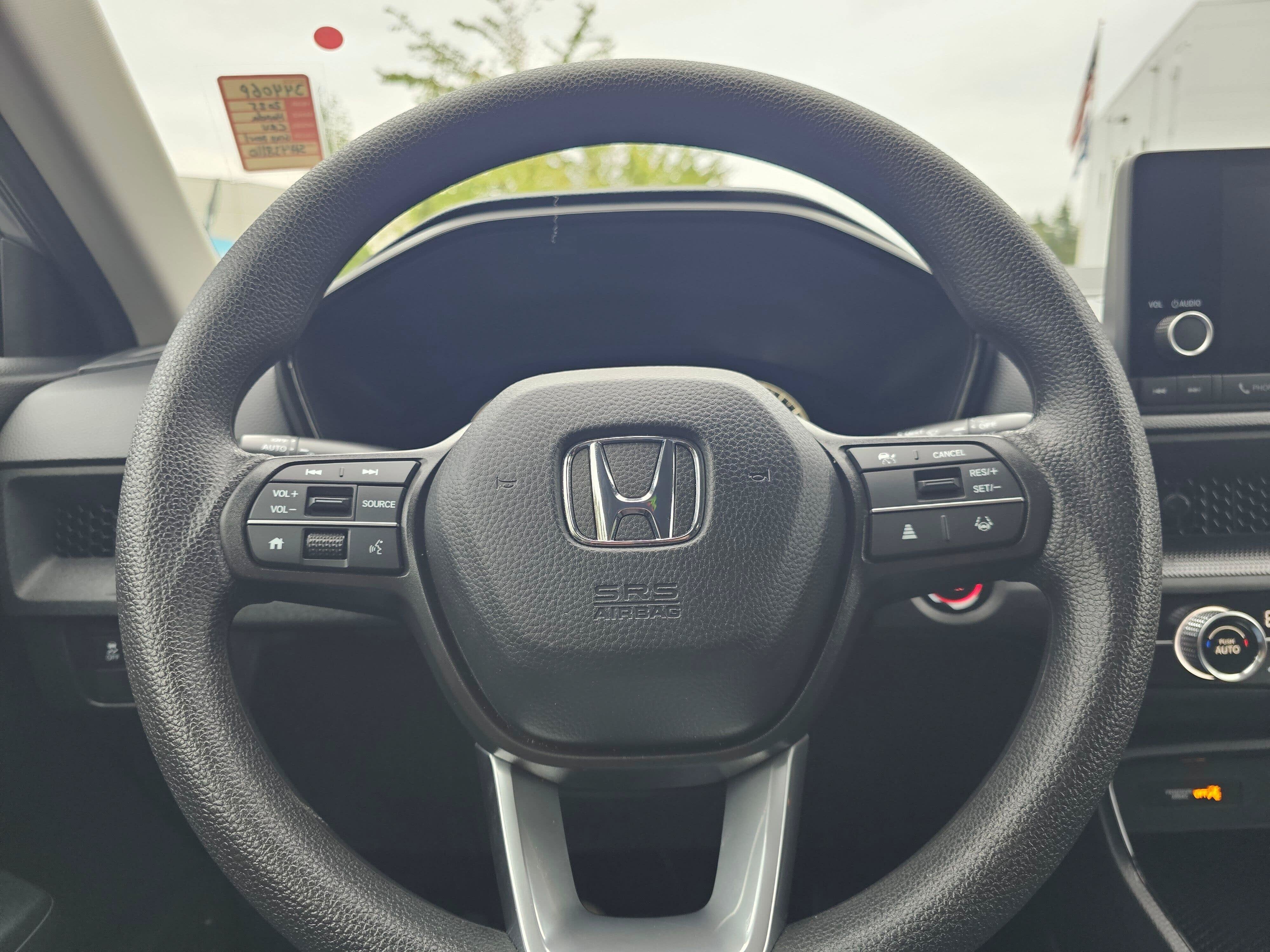 2025 Honda CR-V LX - Photo 25