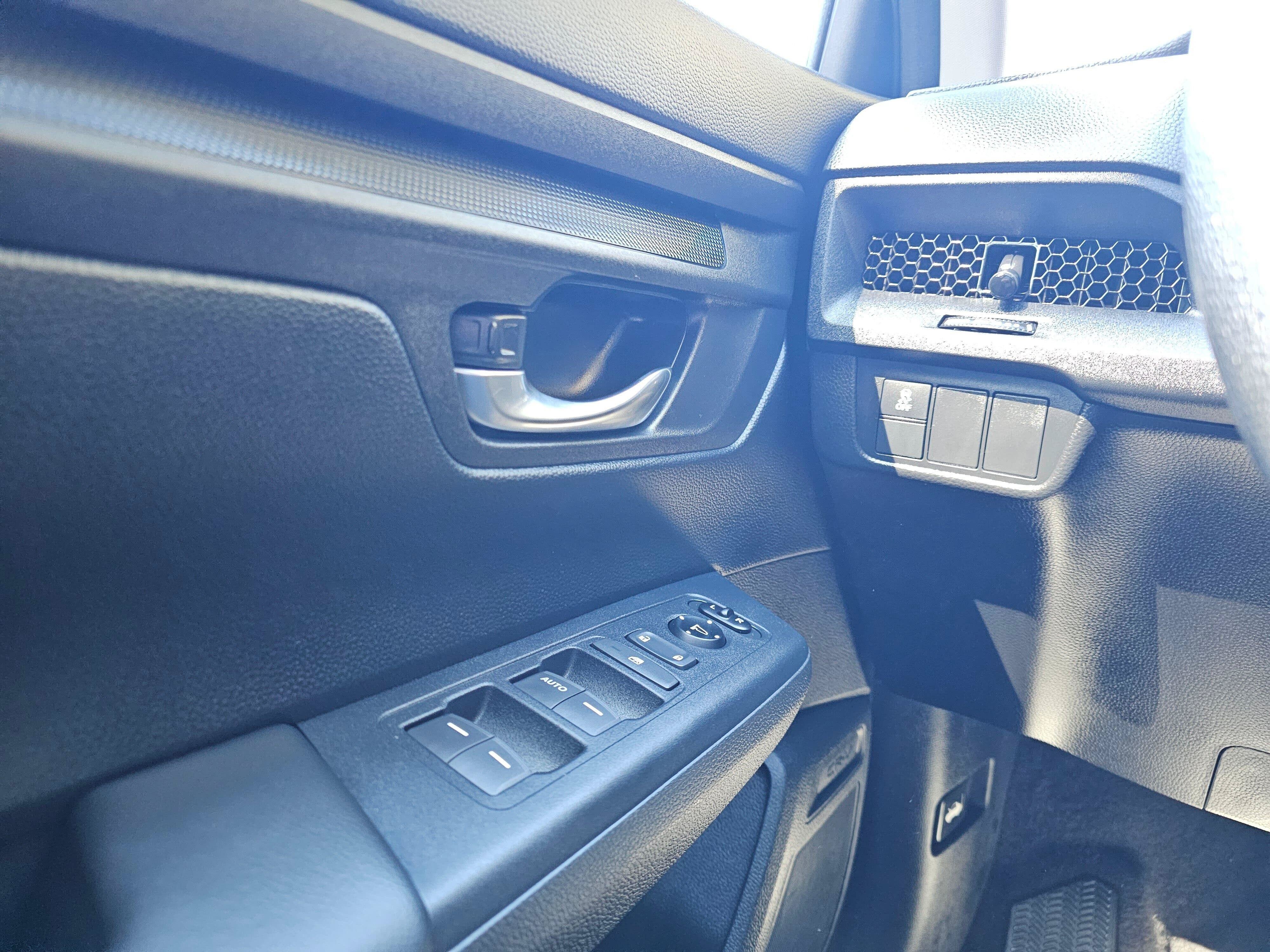 2025 Honda CR-V LX