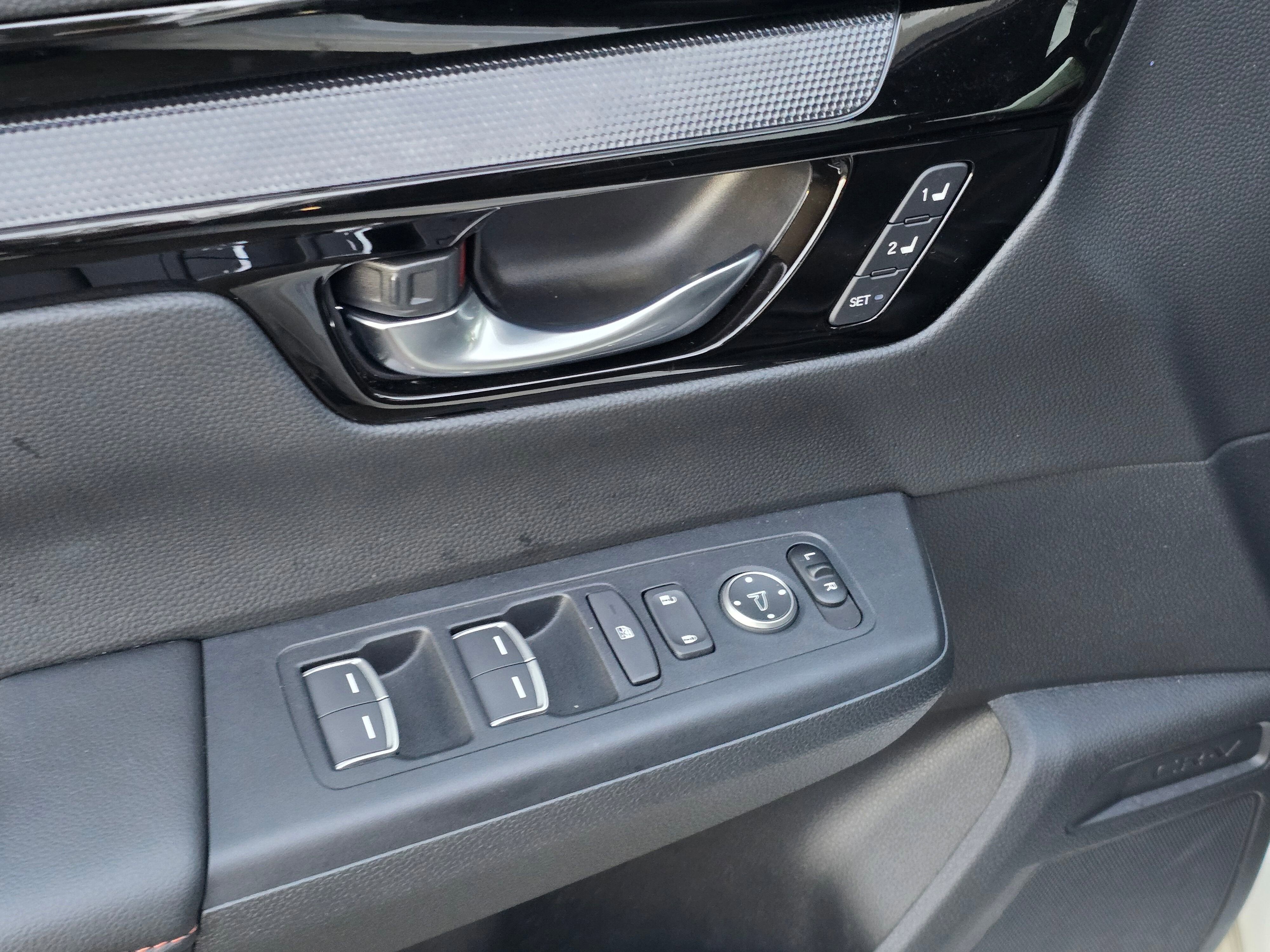 2025 Honda CR-V Hybrid Sport Touring