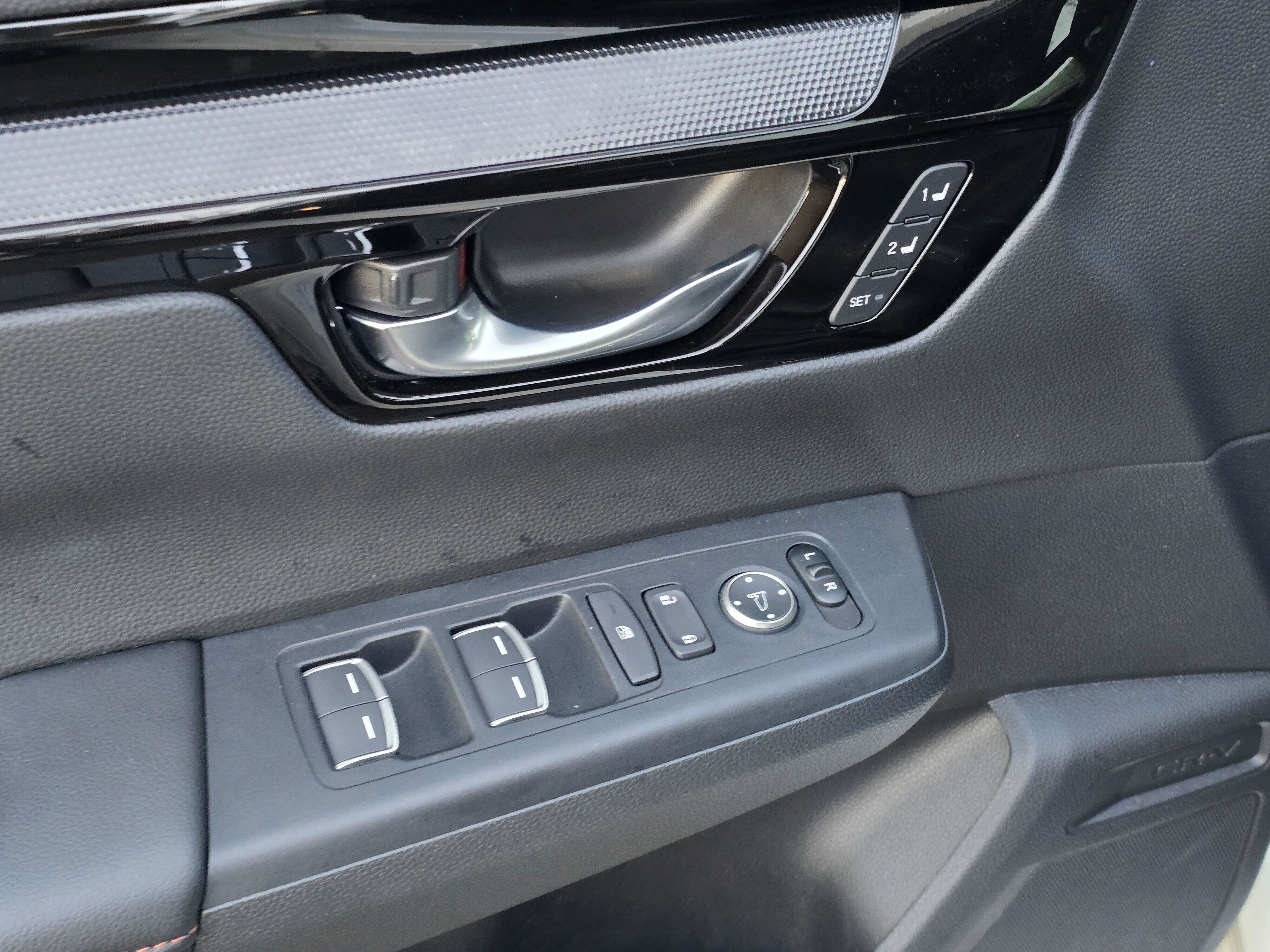 2025 Honda CR-V Hybrid Sport Touring