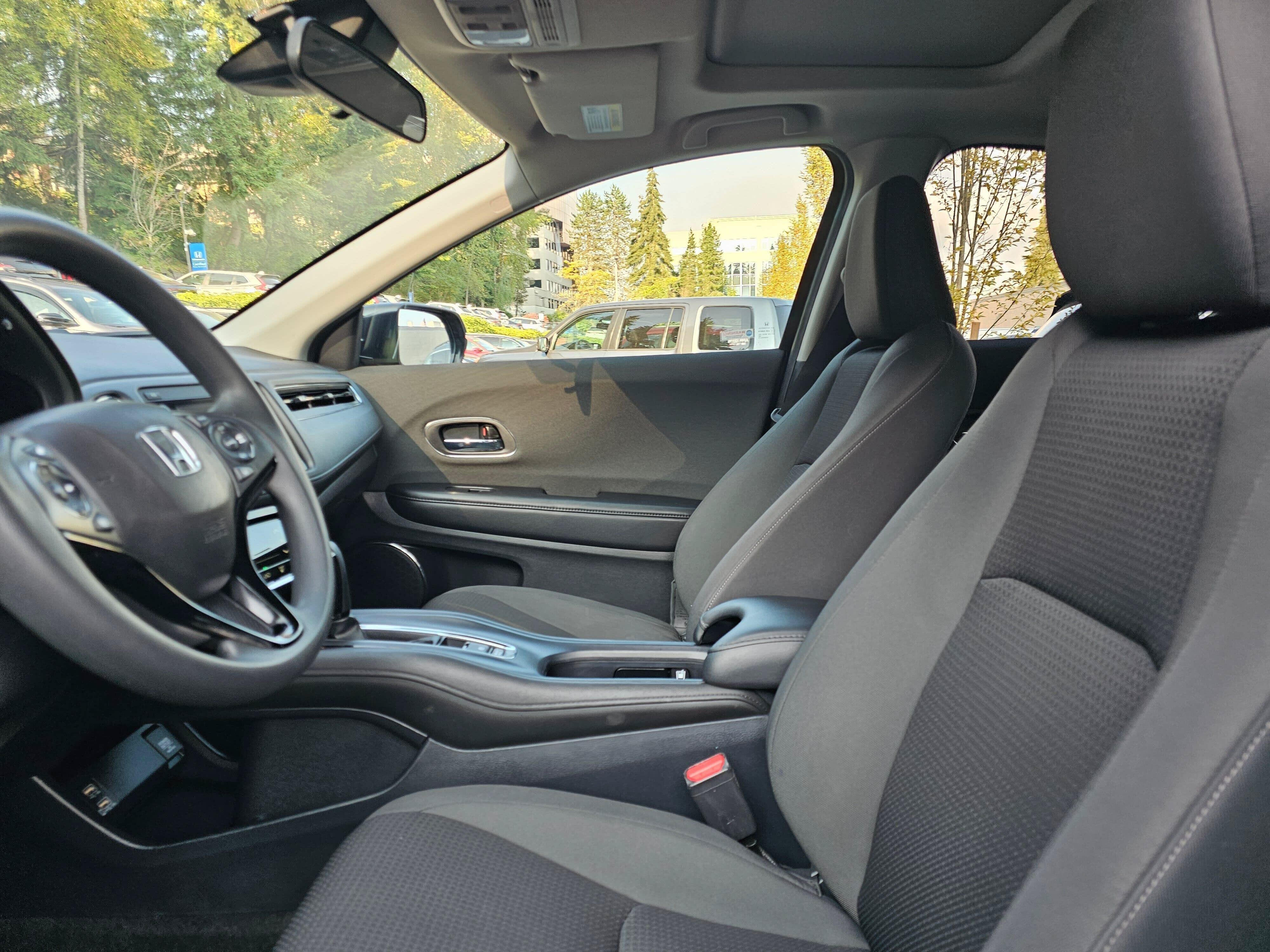 2022 Honda HR-V EX