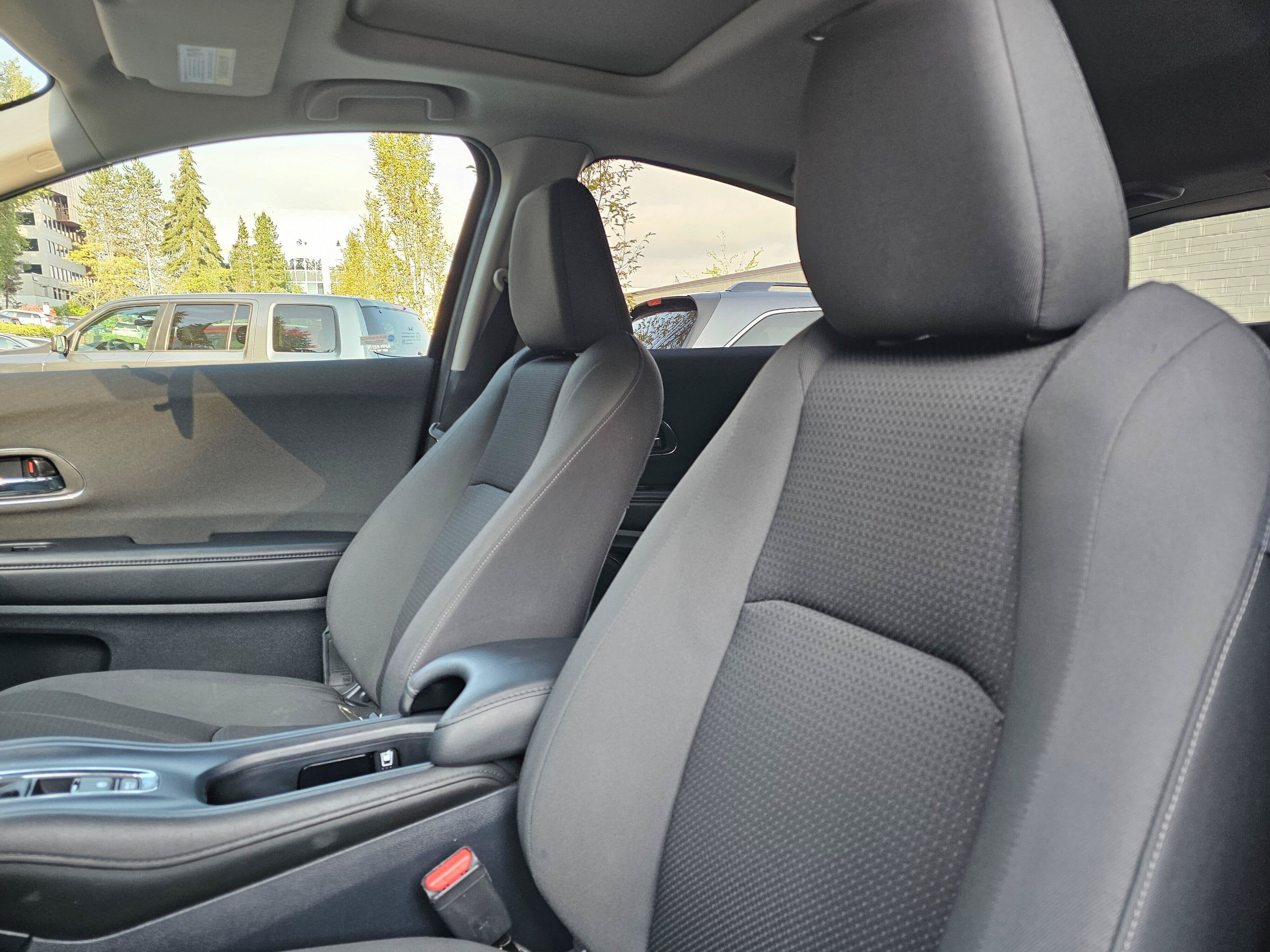 2022 Honda HR-V EX