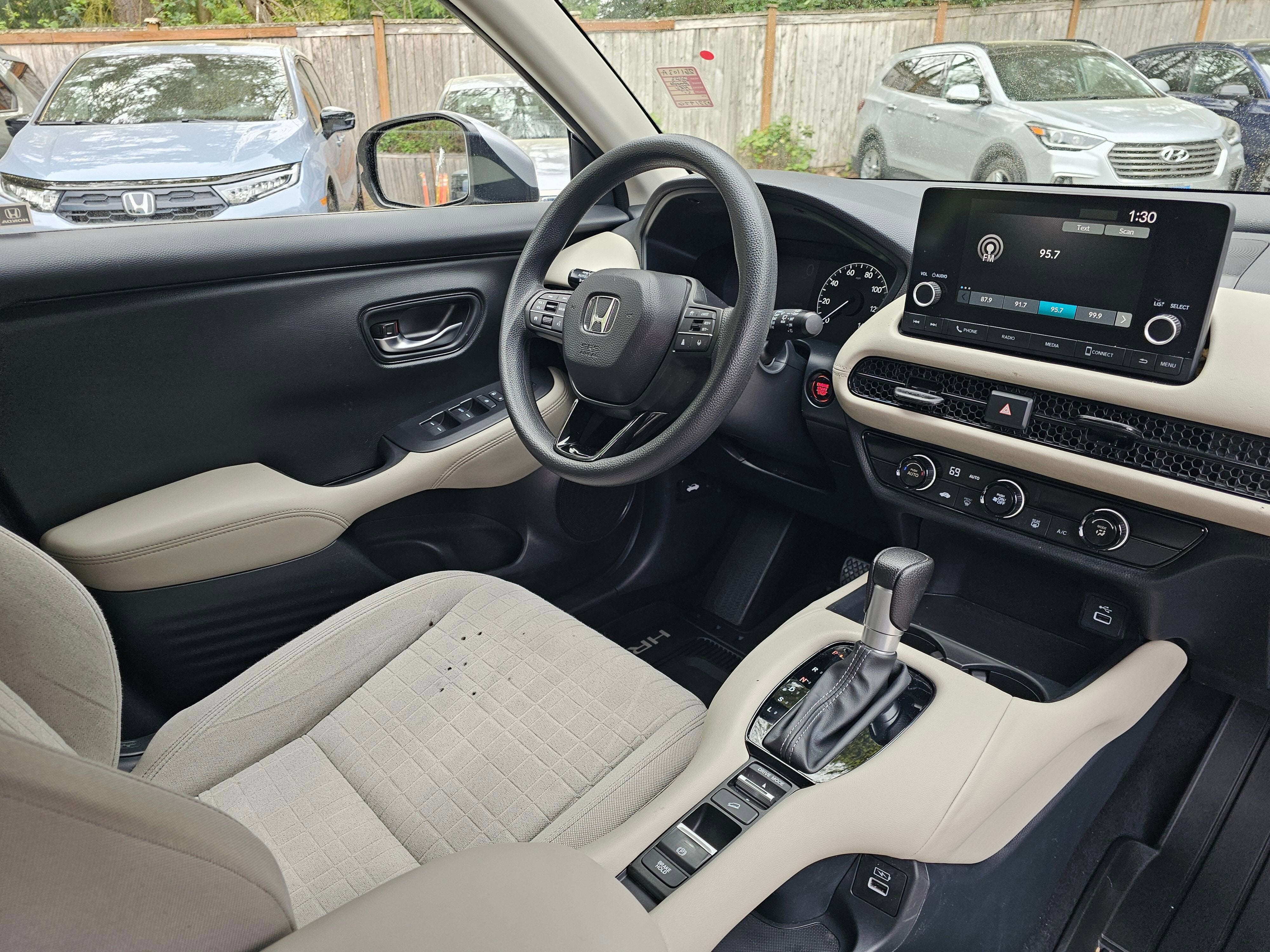 2023 Honda HR-V LX
