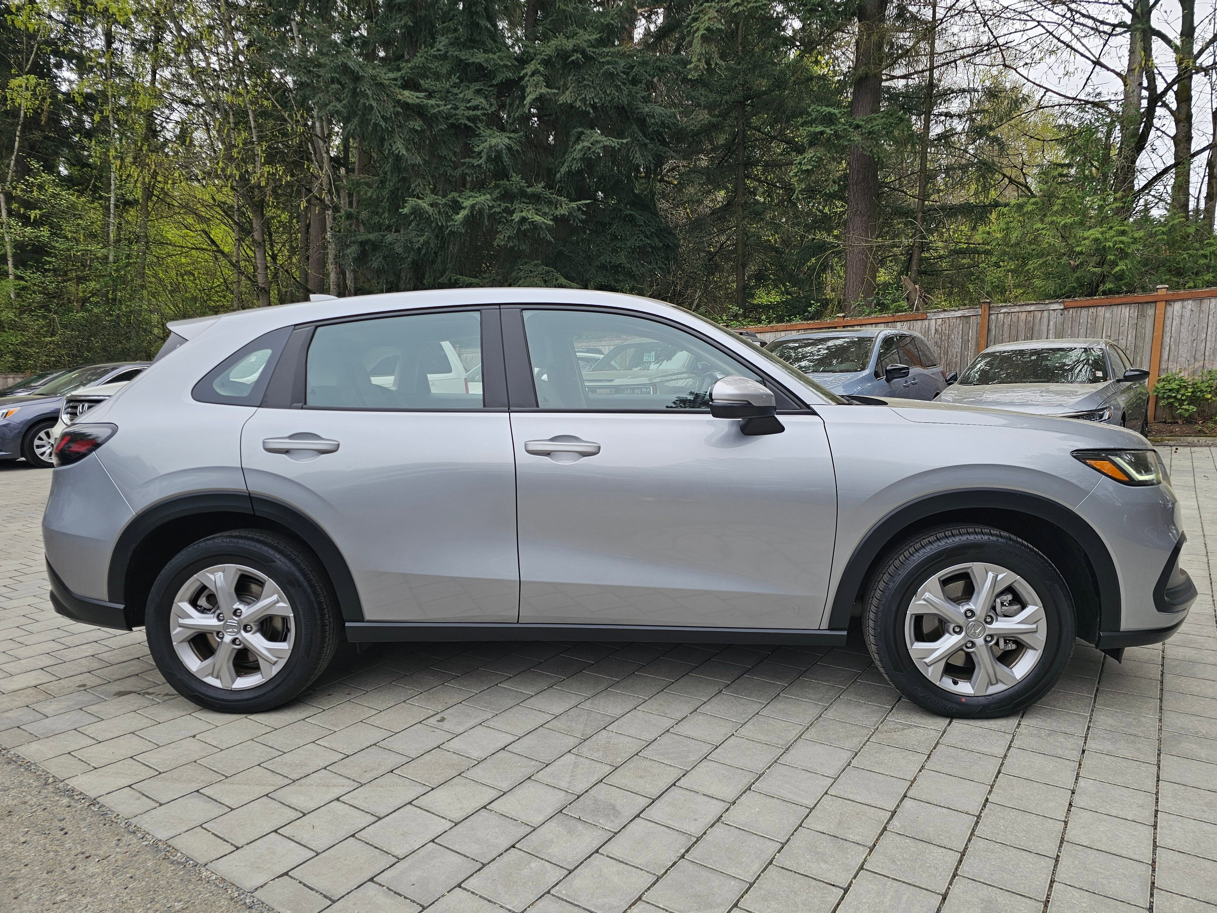 2023 Honda HR-V LX
