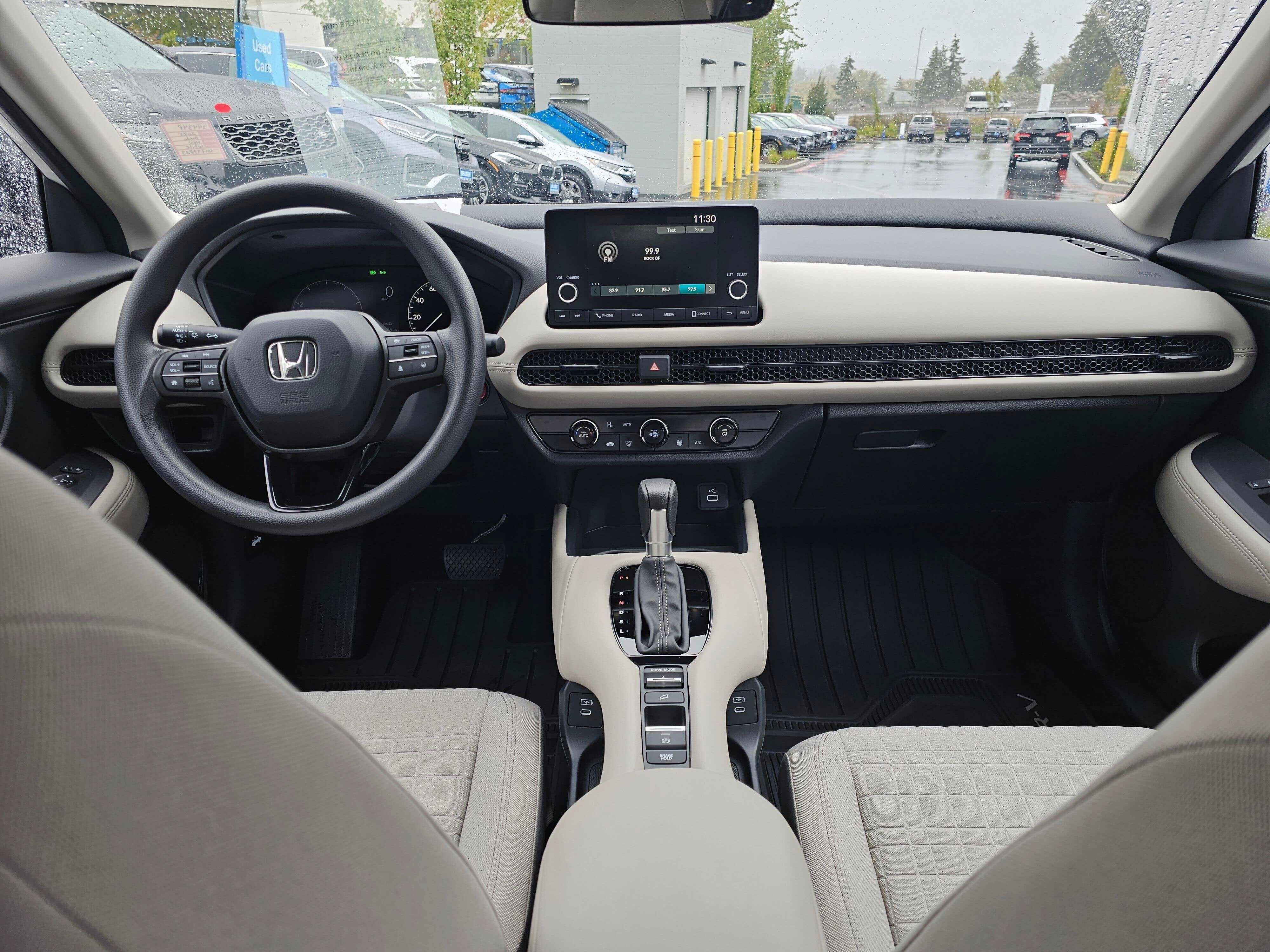 2025 Honda HR-V LX - Photo 22