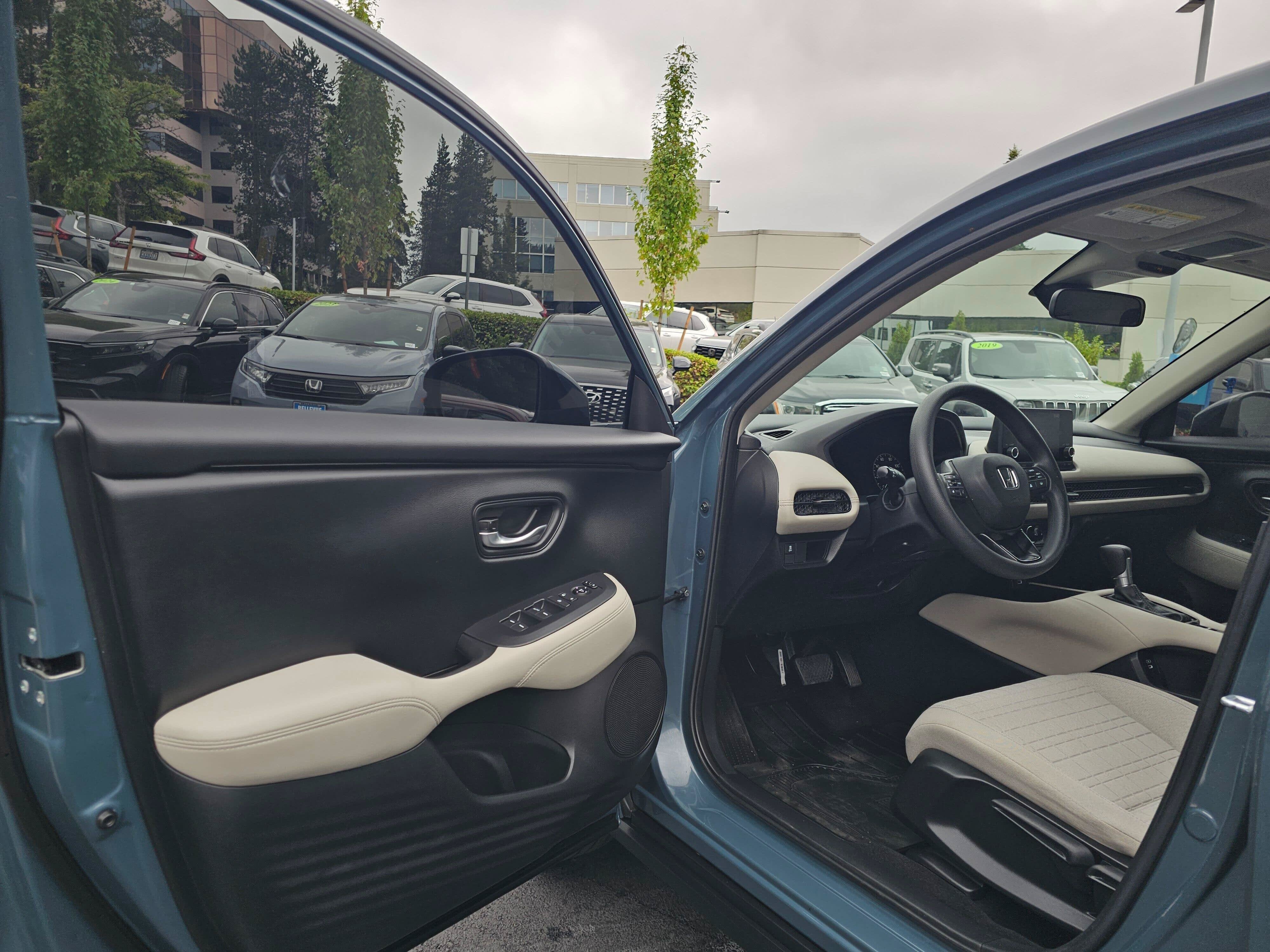 2024 Honda HR-V LX
