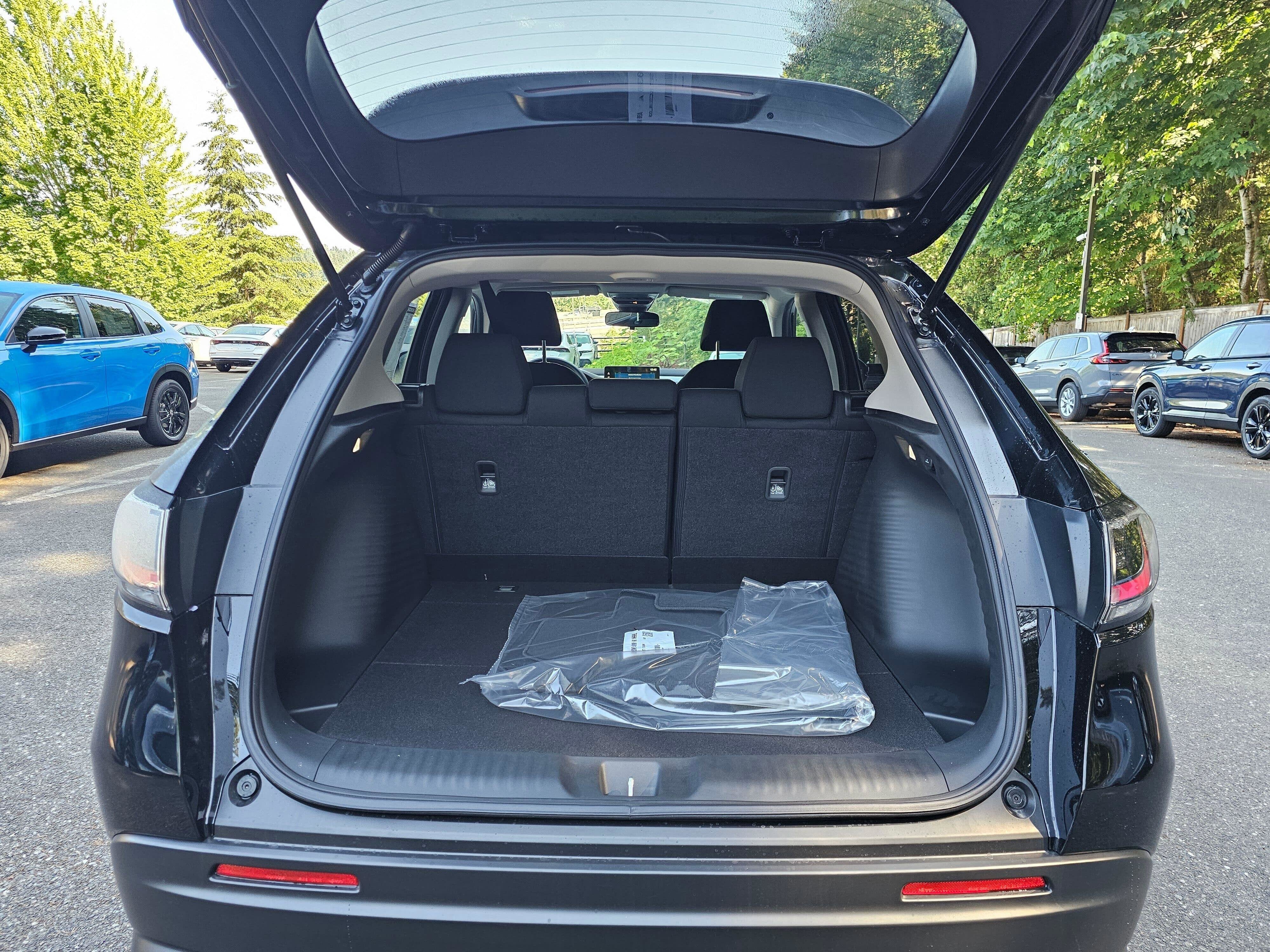 2027 Honda HR-V LX