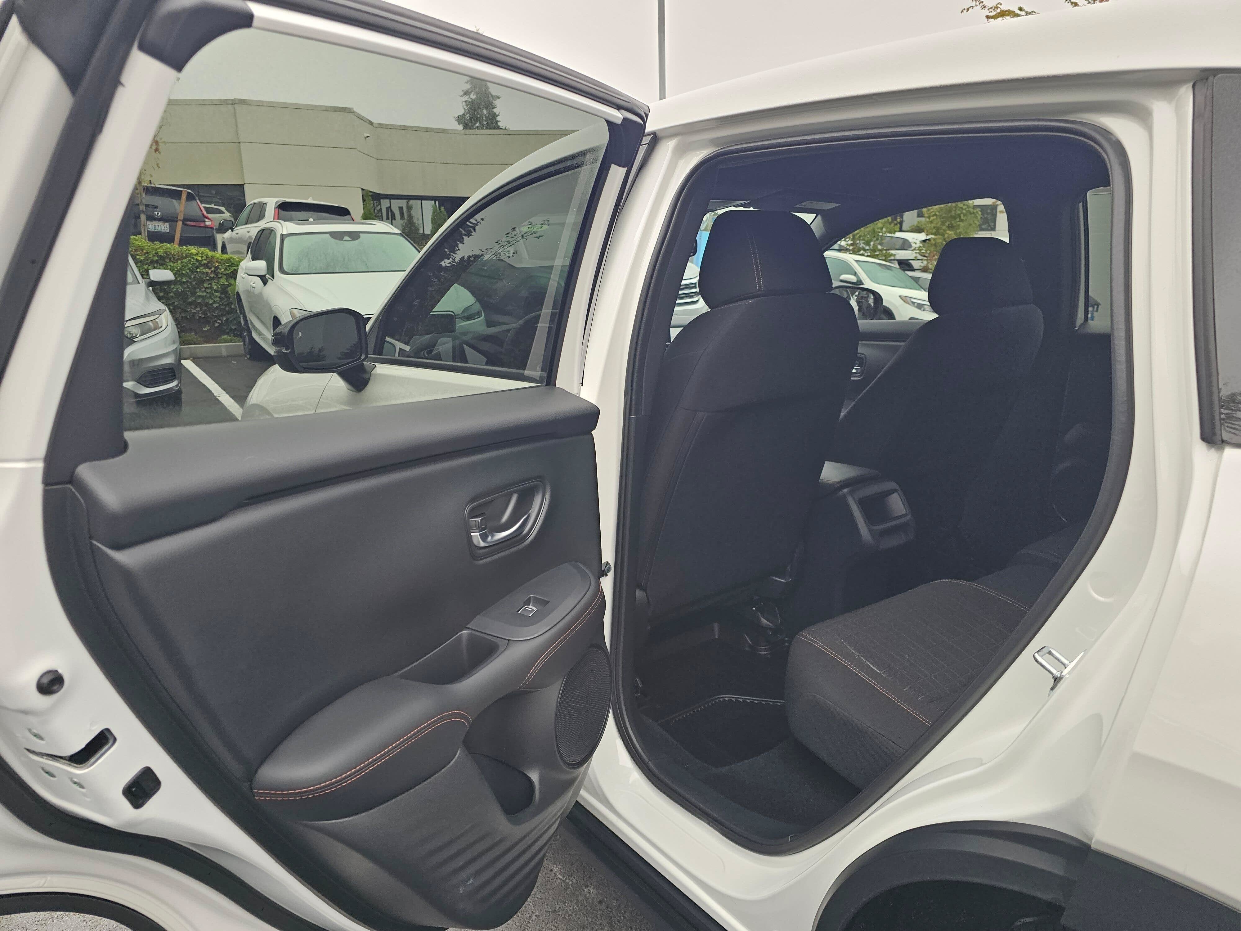 2025 Honda HR-V Sport - Photo 18