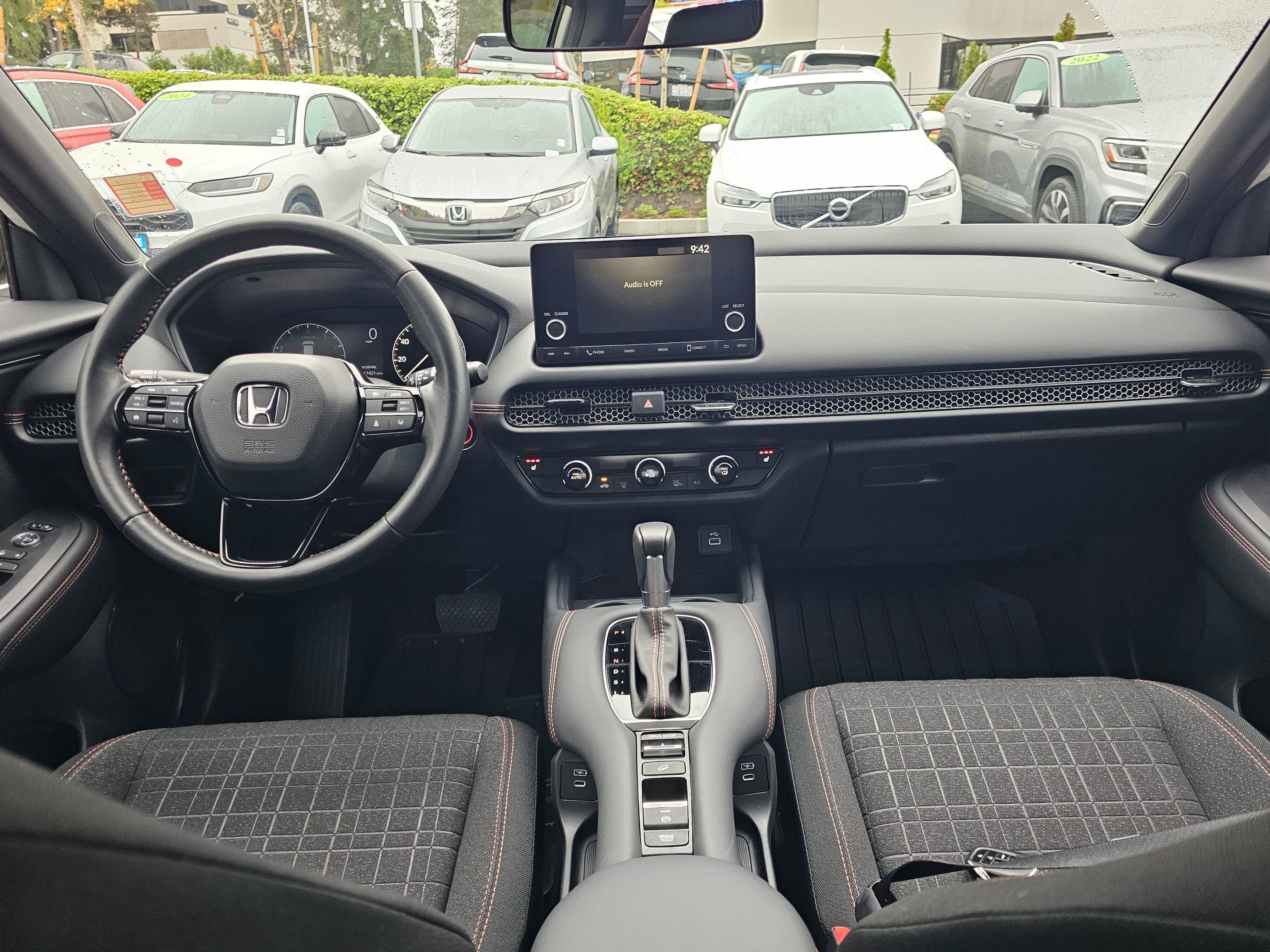 2025 Honda HR-V Sport - Photo 20