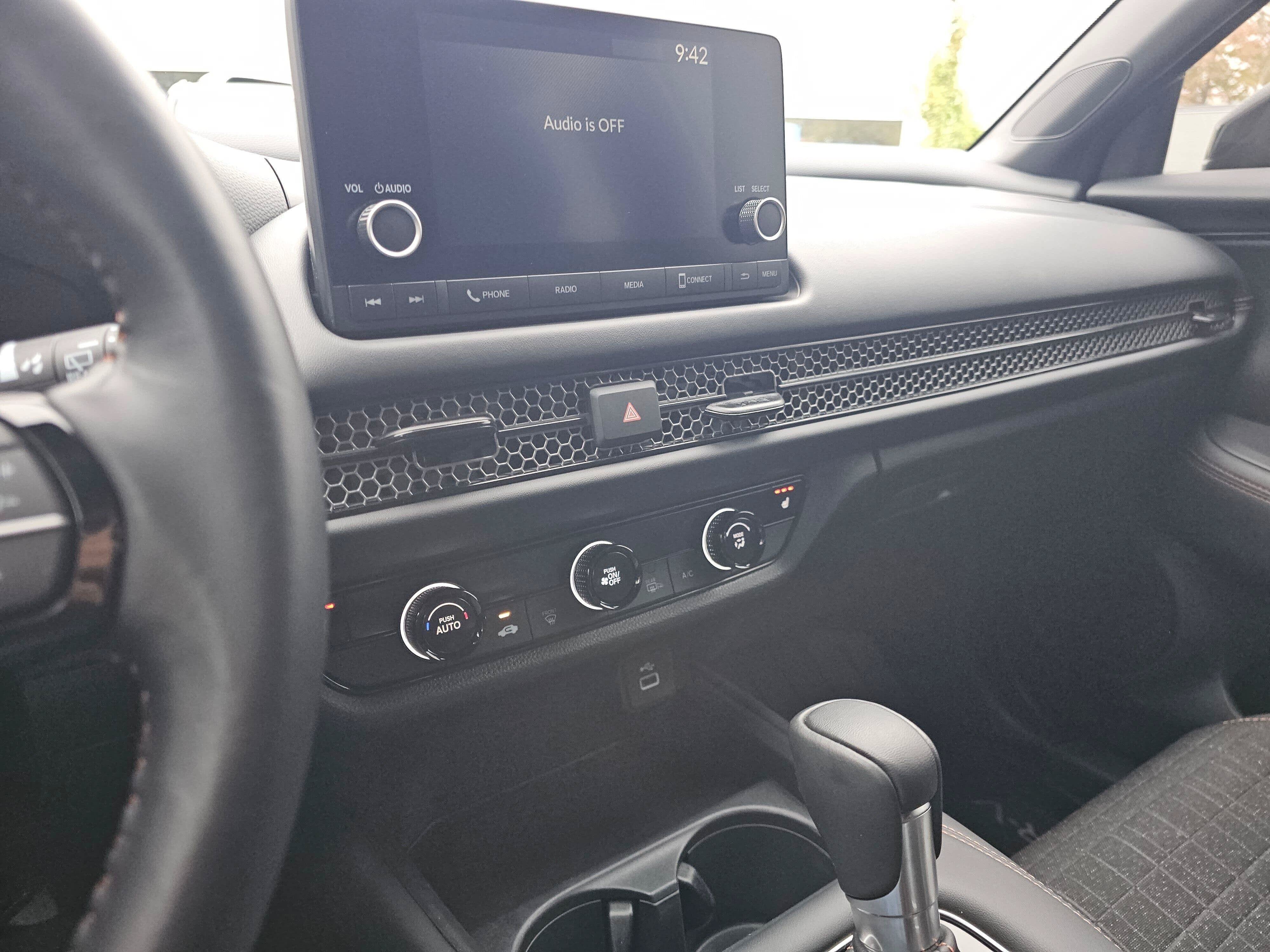 2025 Honda HR-V Sport - Photo 26