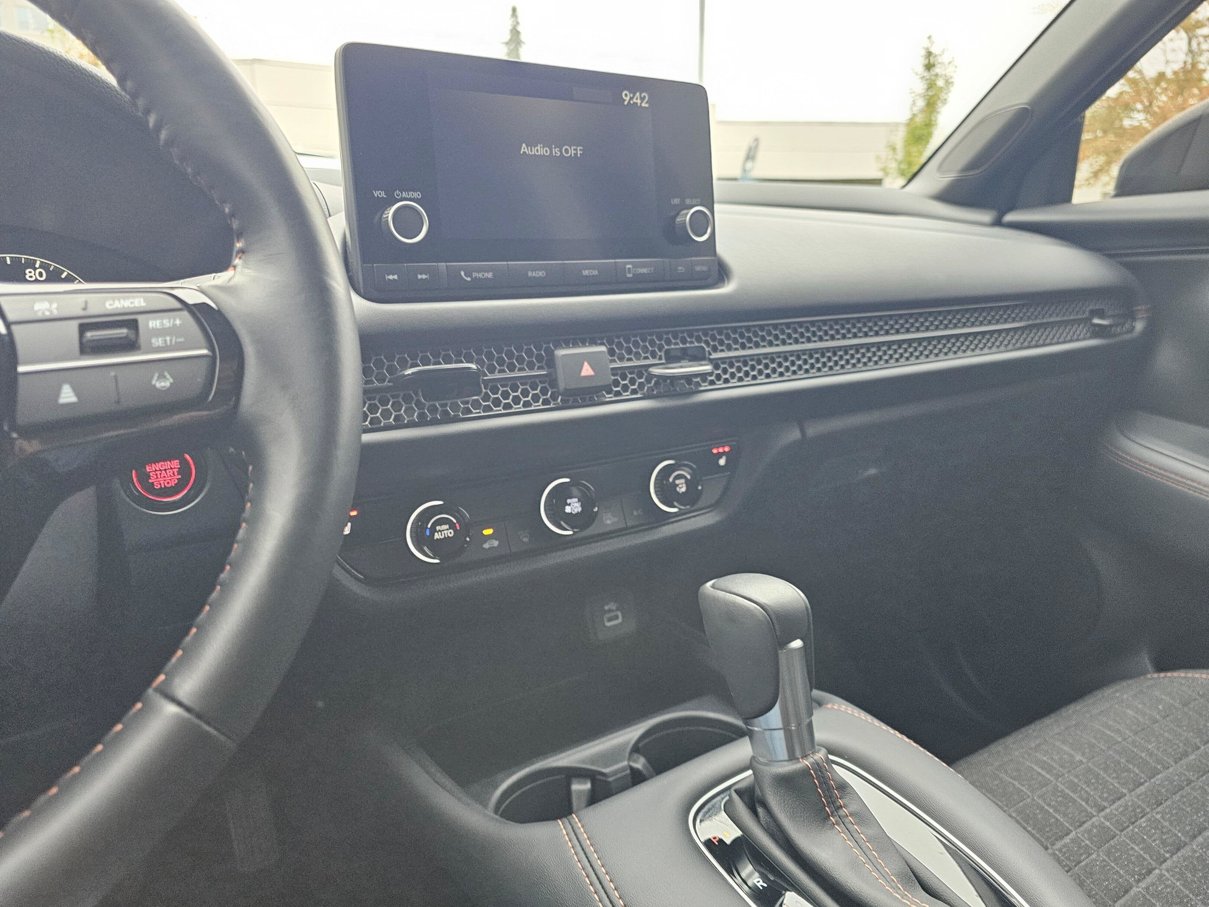 2025 Honda HR-V Sport - Photo 27