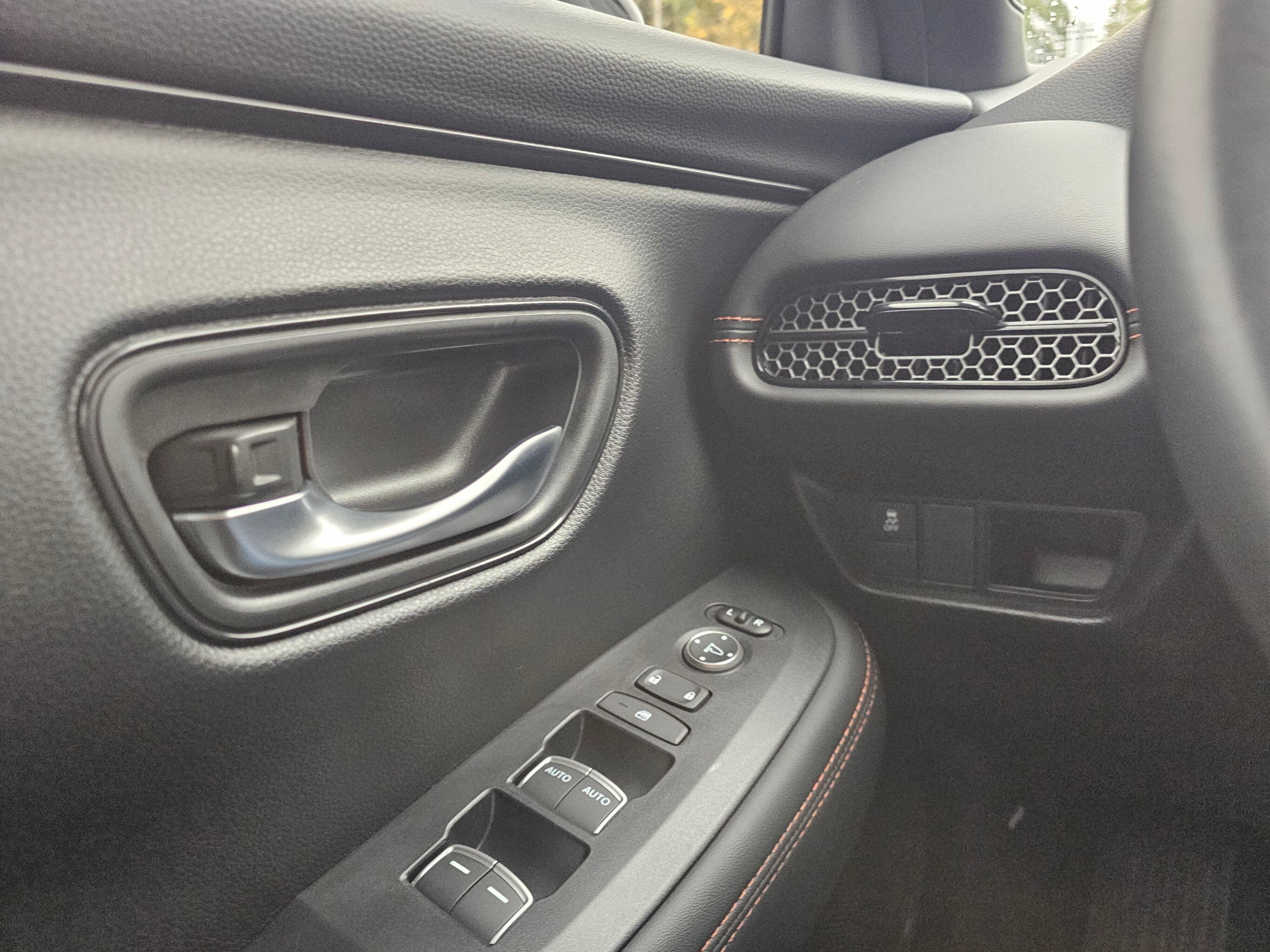 2025 Honda HR-V Sport - Photo 30