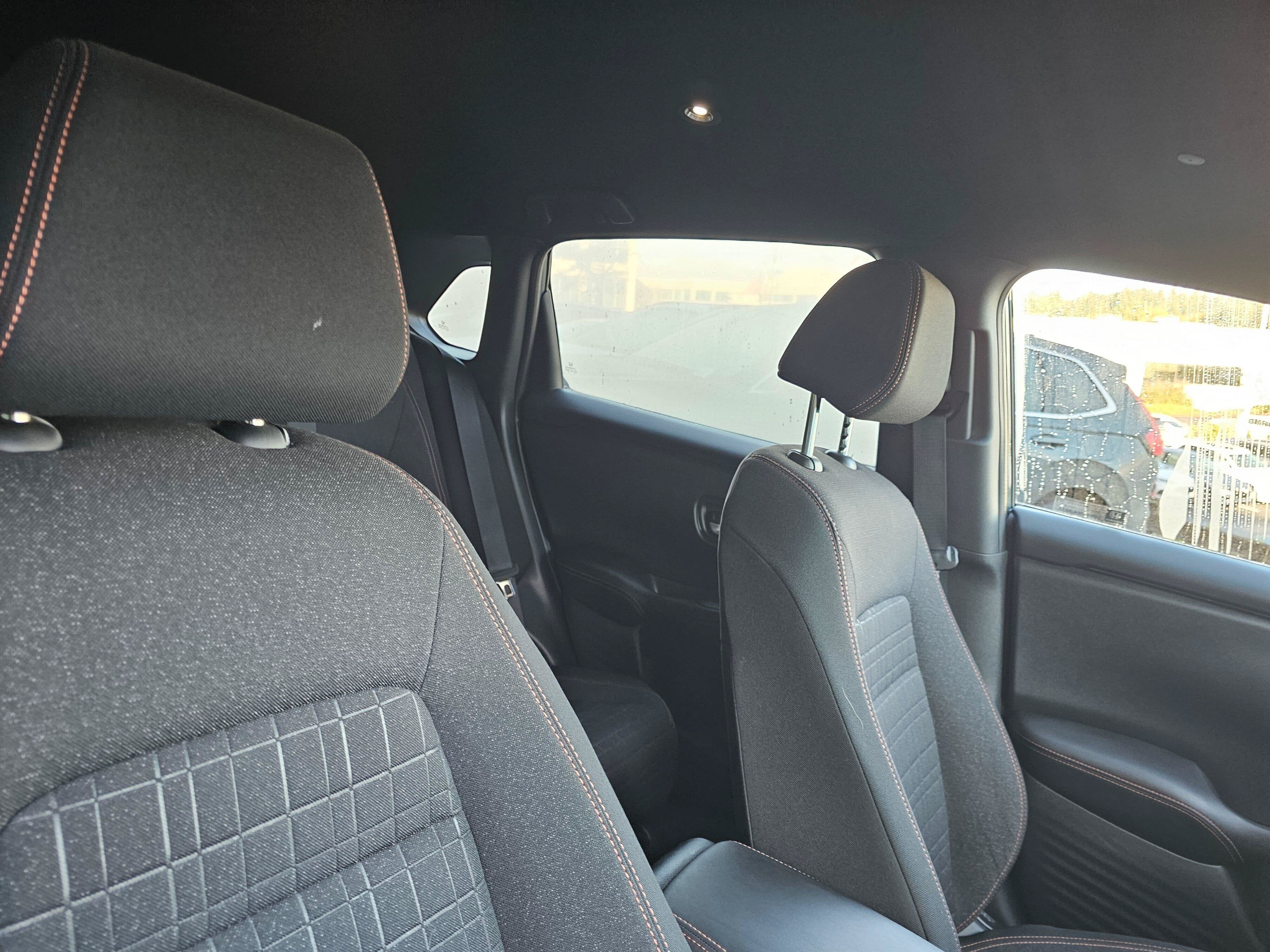 2025 Honda HR-V Sport - Photo 11