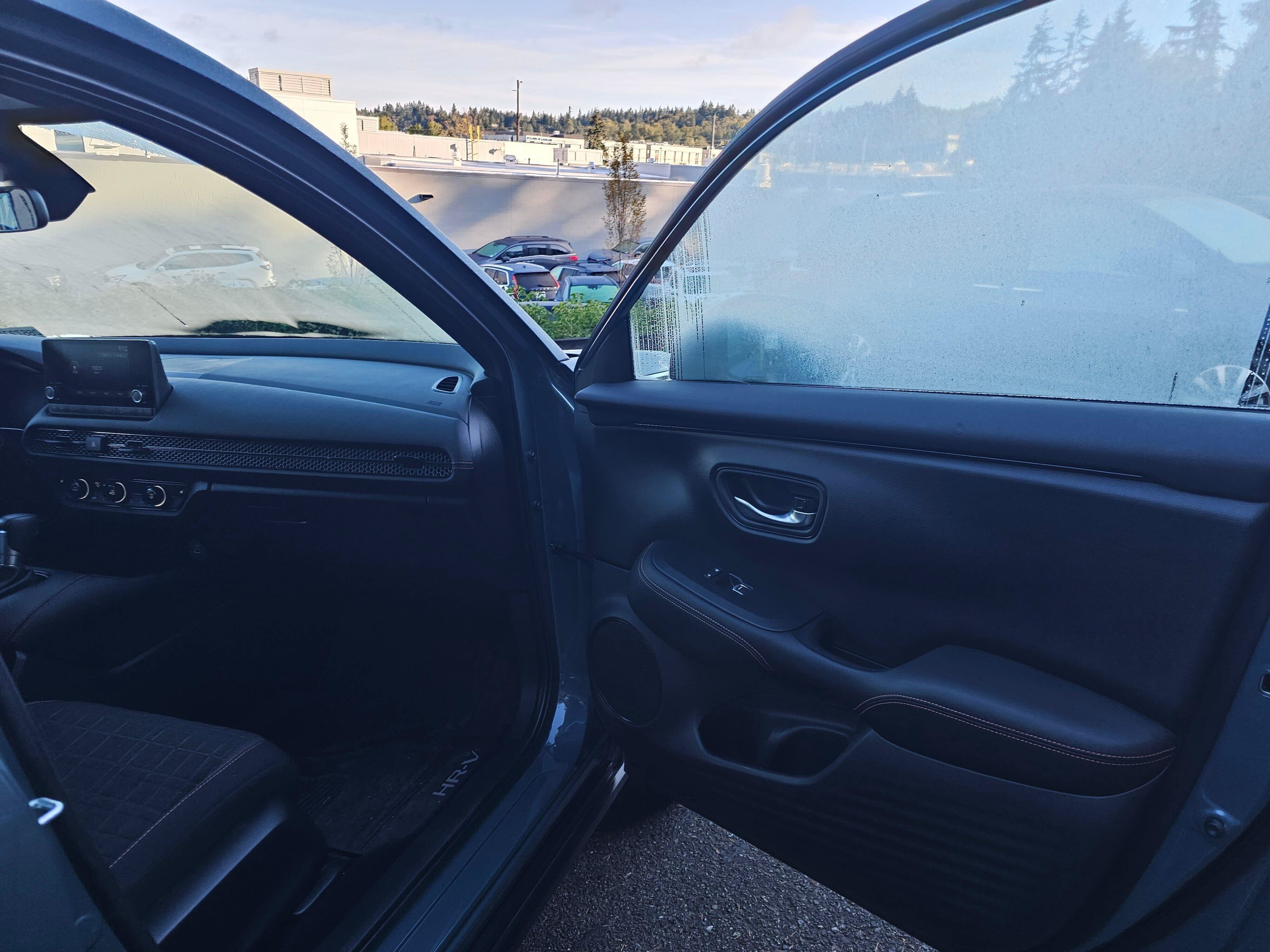 2025 Honda HR-V Sport - Photo 12