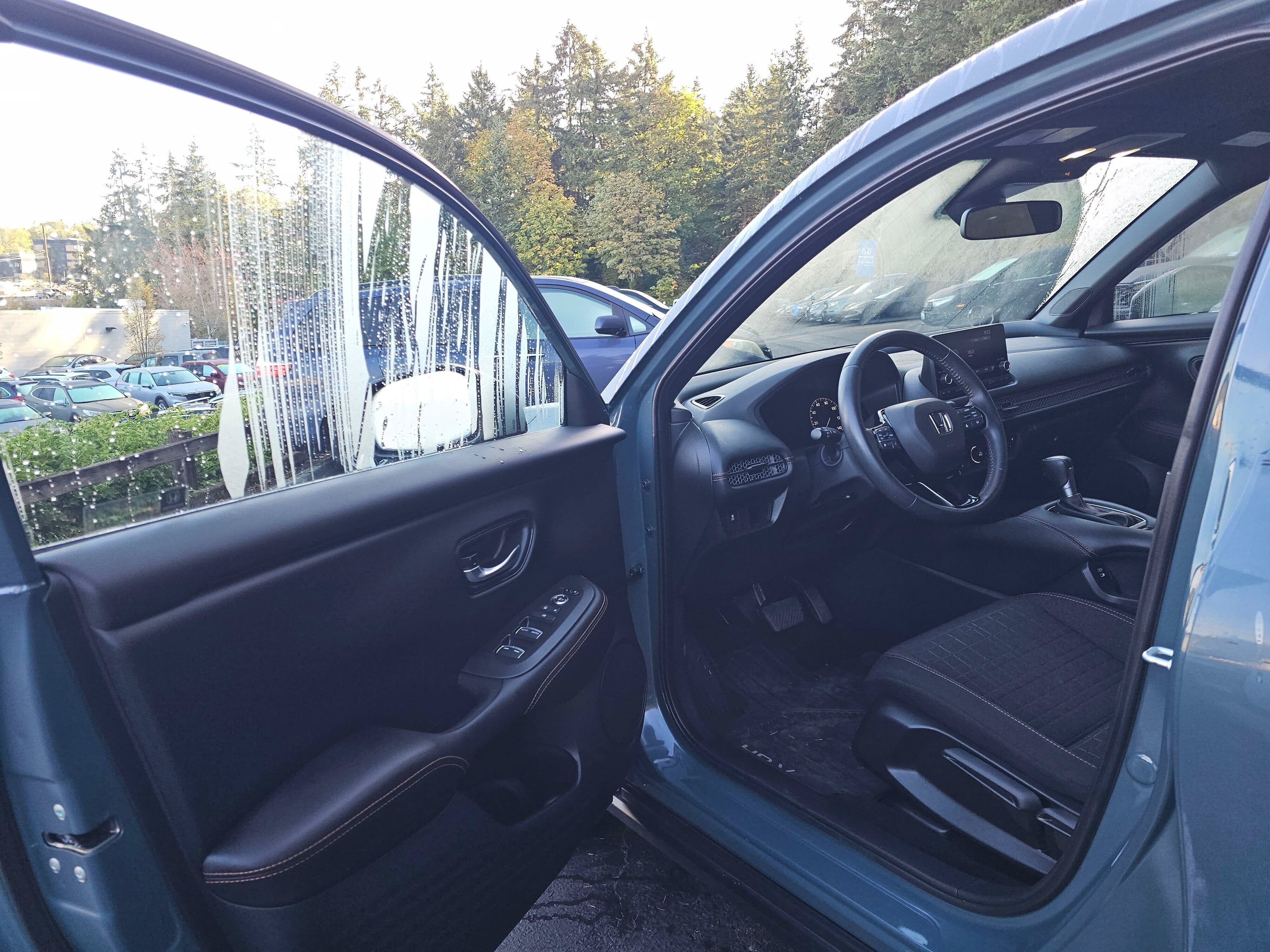 2025 Honda HR-V Sport - Photo 21