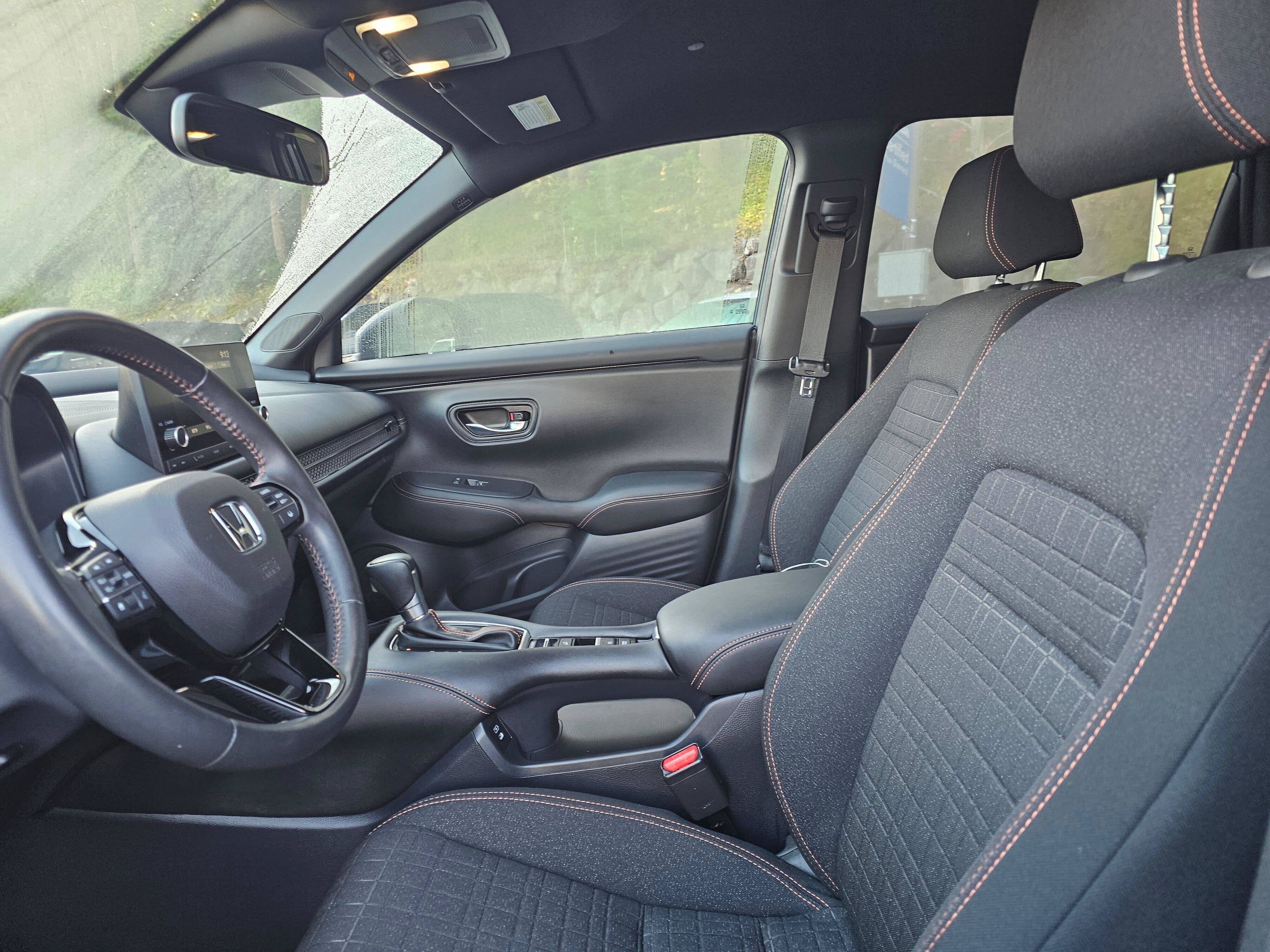 2025 Honda HR-V Sport - Photo 22