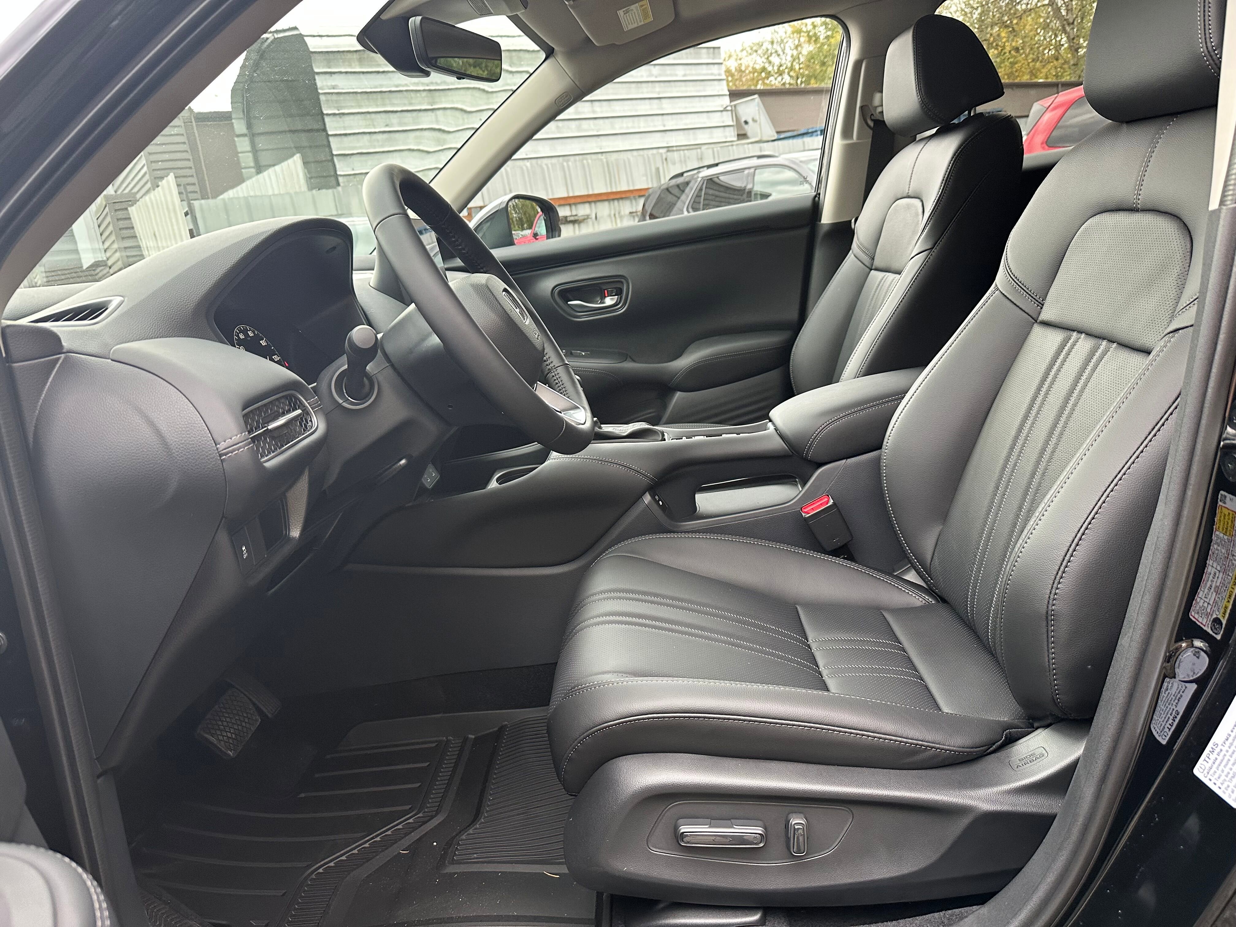 2026 Honda HR-V EX-L