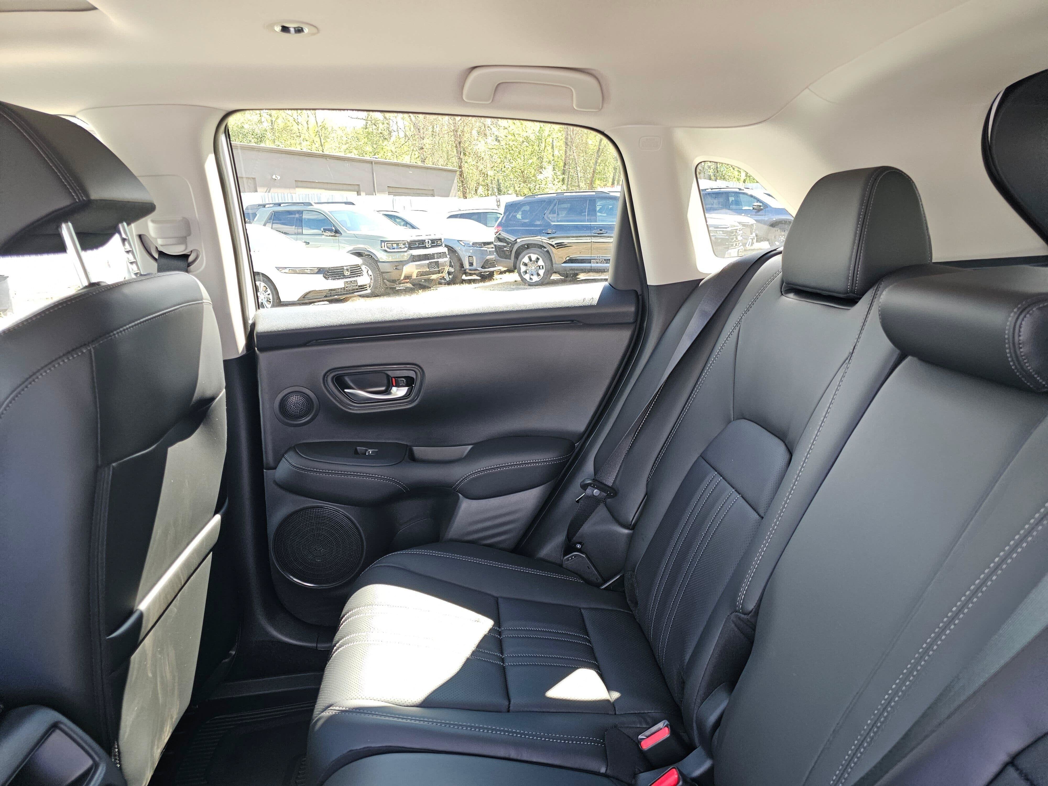 2027 Honda HR-V EX-L