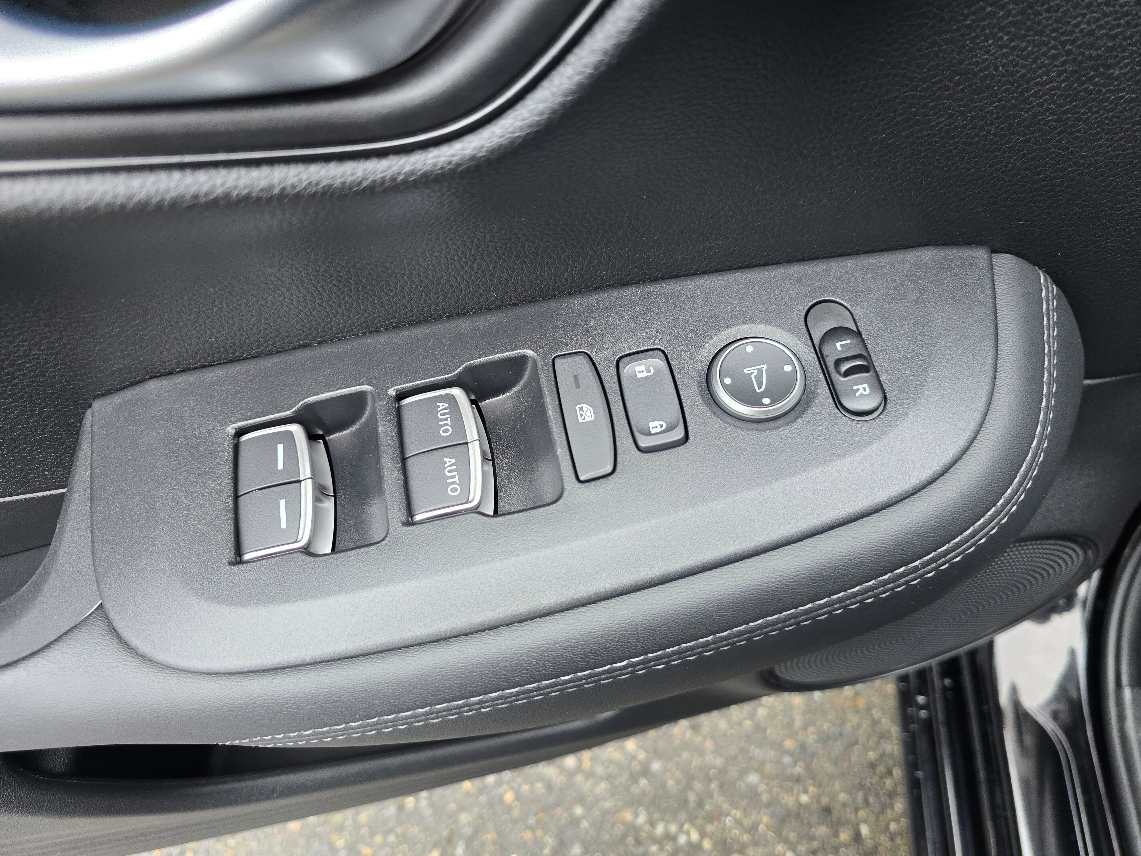 2024 Honda HR-V EX-L