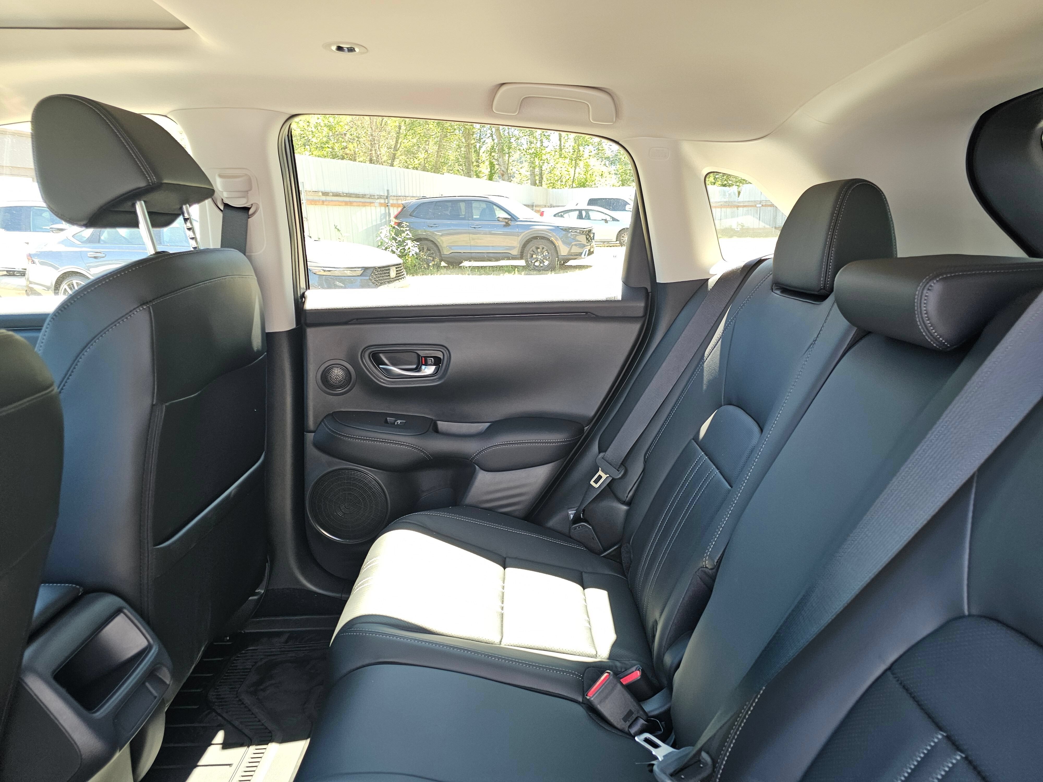 2027 Honda HR-V EX-L