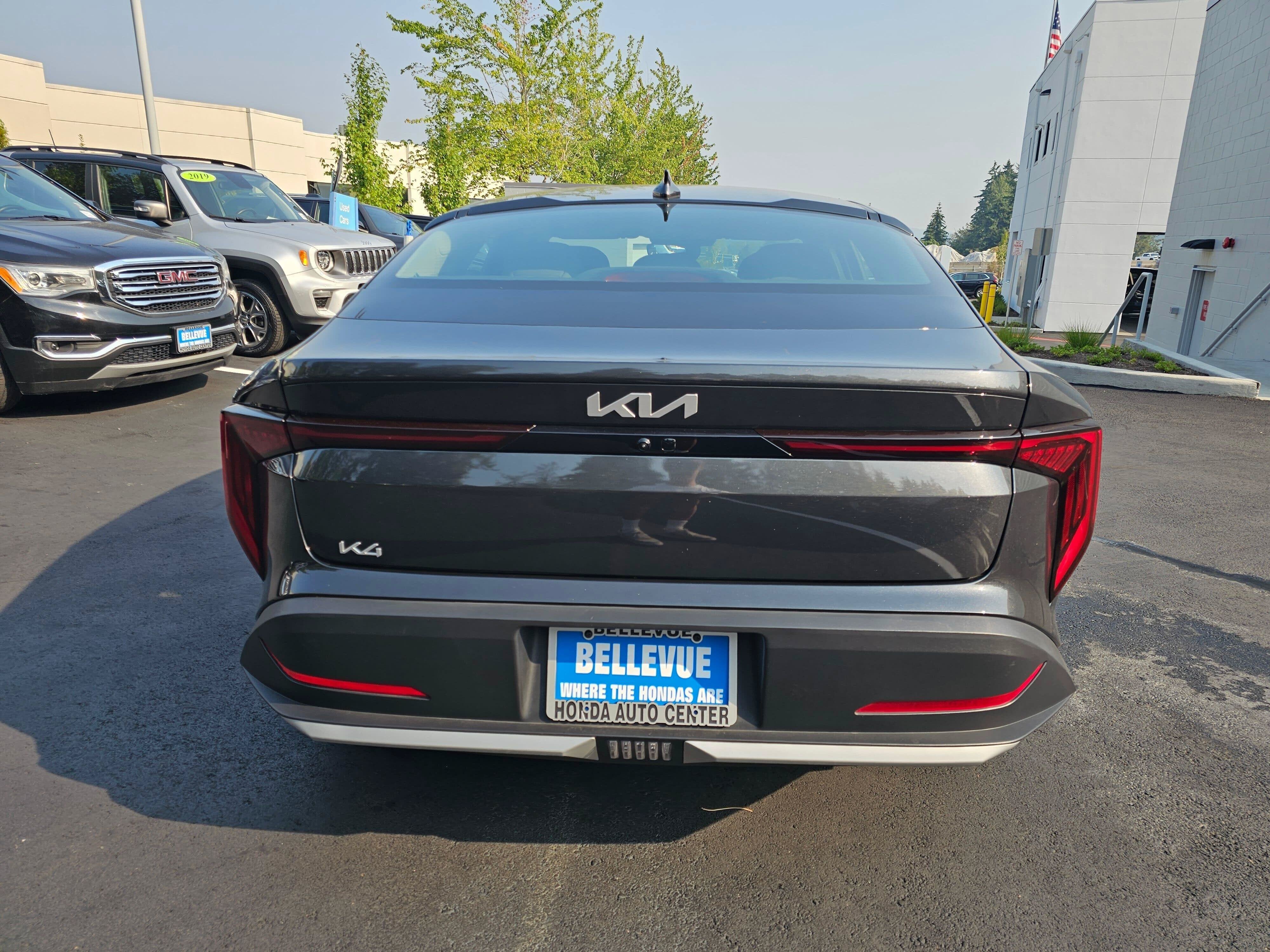2025 Kia K4 EX