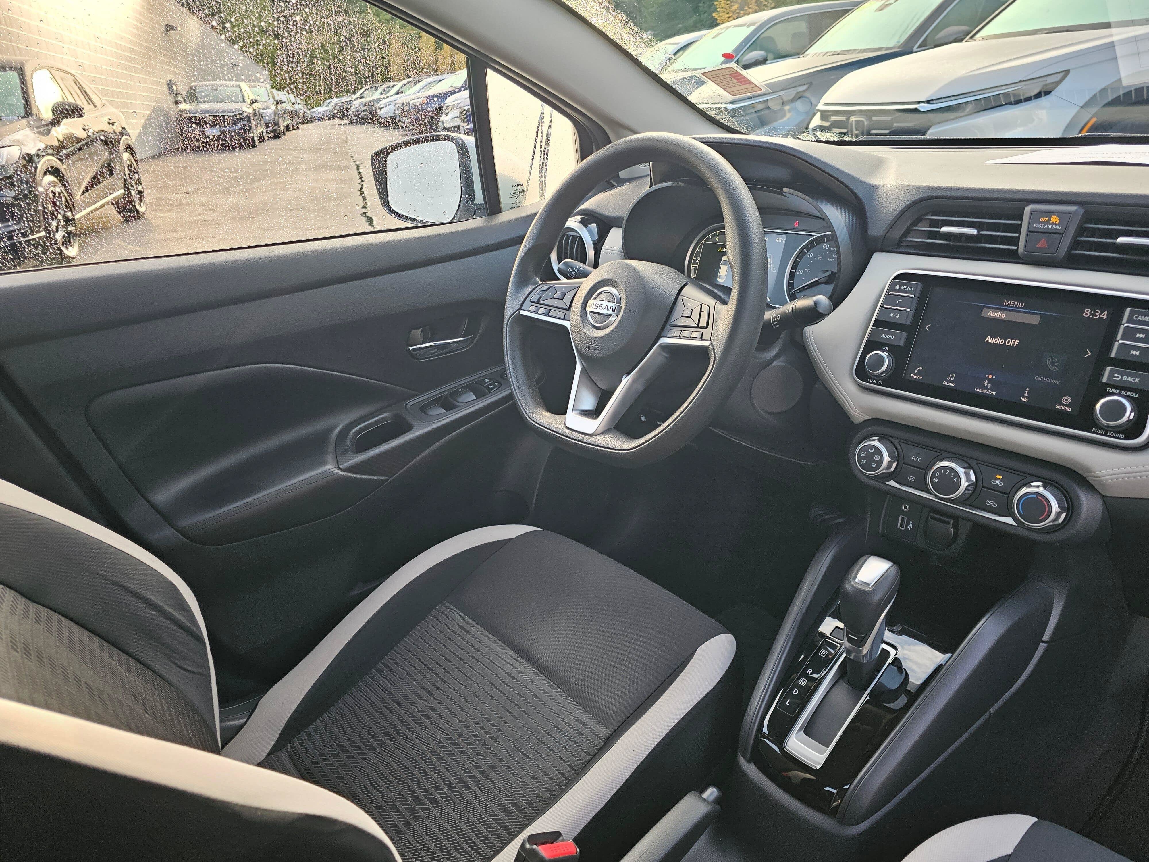 2020 Nissan Versa SV
