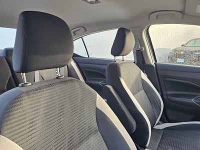 2020 Nissan Versa SV