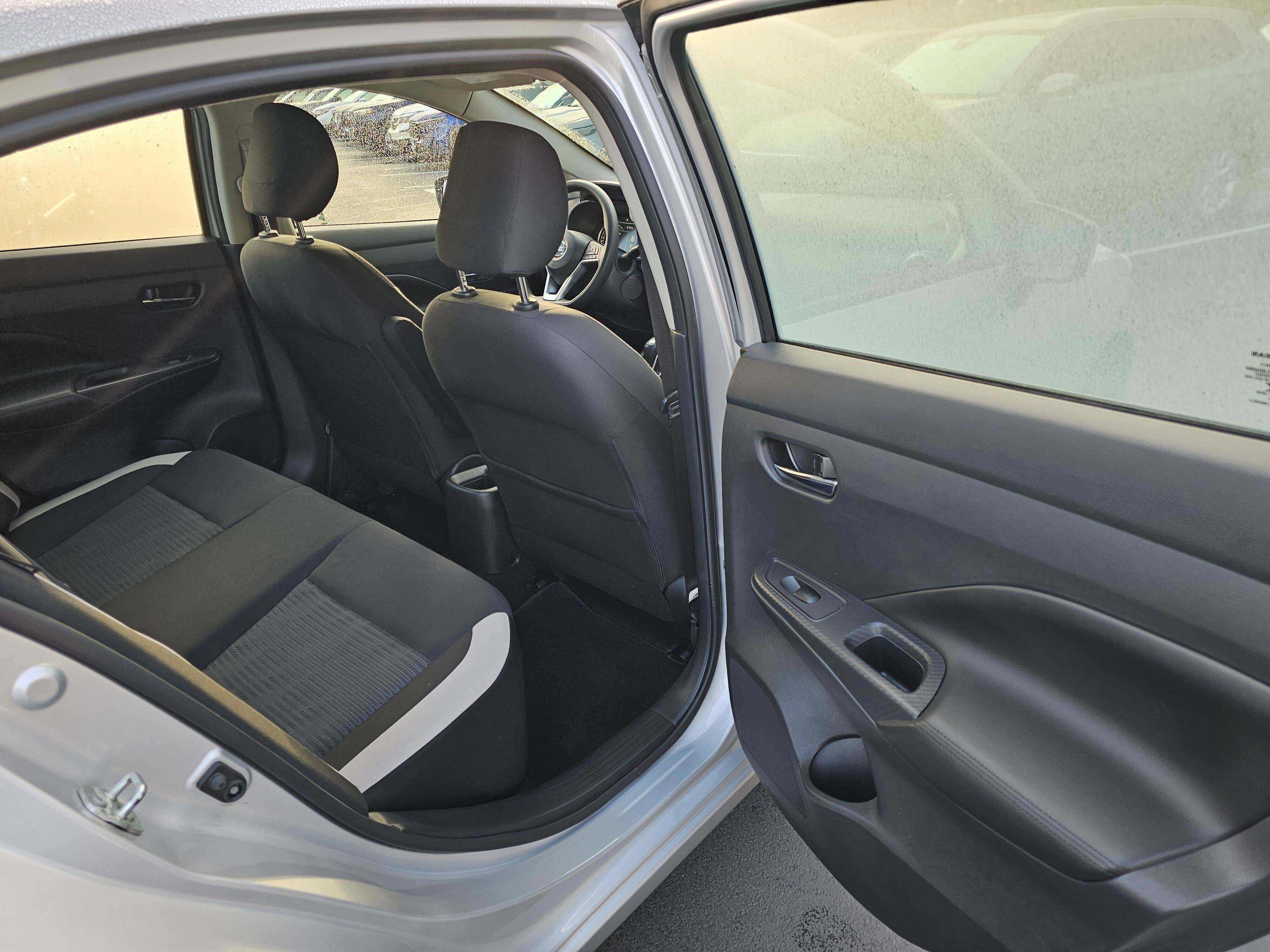 2020 Nissan Versa SV