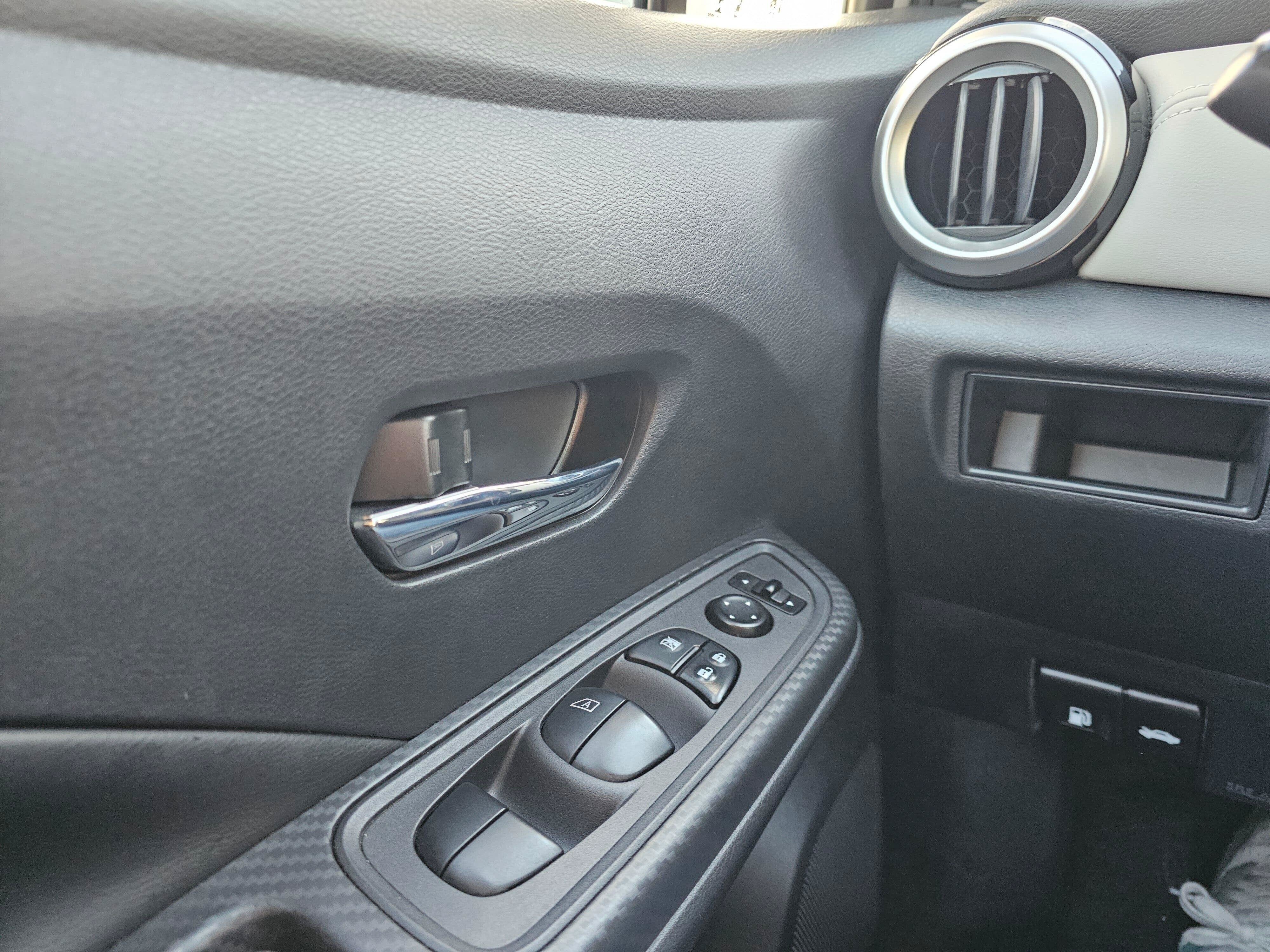 2020 Nissan Versa SV