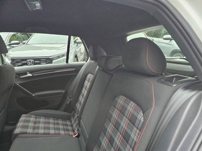 2017 Volkswagen Golf GTI S