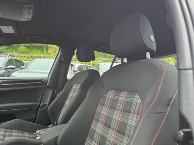 2017 Volkswagen Golf GTI S