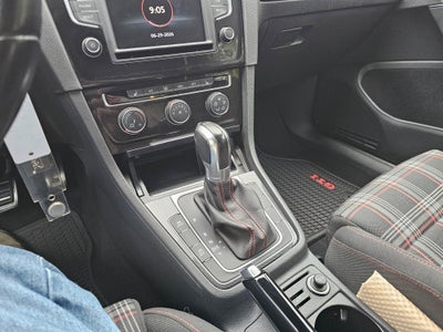 2017 Volkswagen Golf GTI S