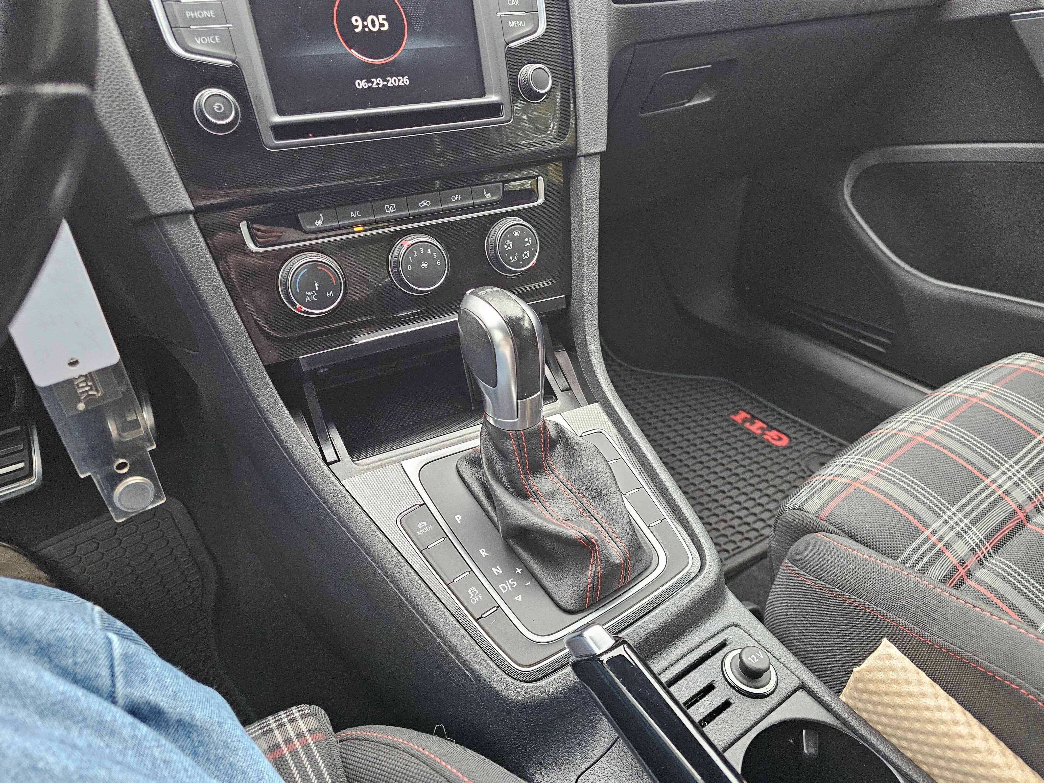 2017 Volkswagen Golf GTI S