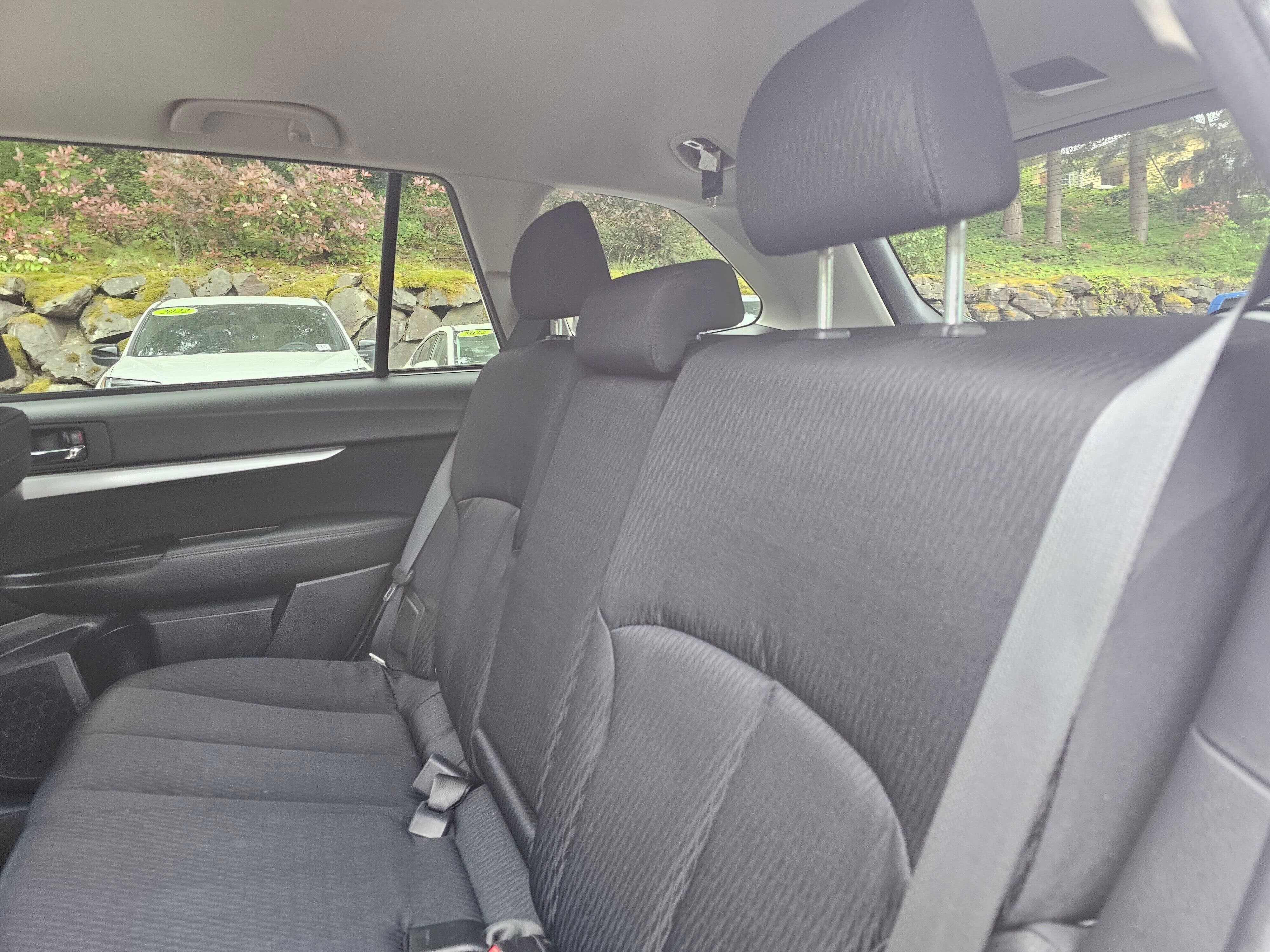 2011 Subaru Outback 2.5i Prem AWP/Pwr Moon