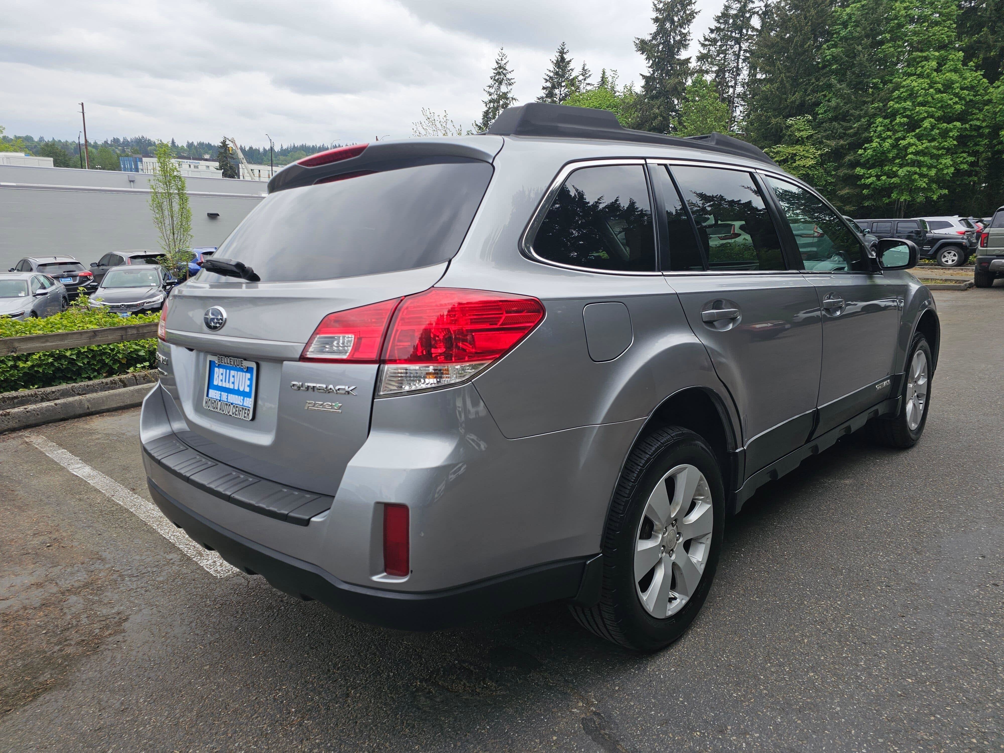2011 Subaru Outback 2.5i Prem AWP/Pwr Moon