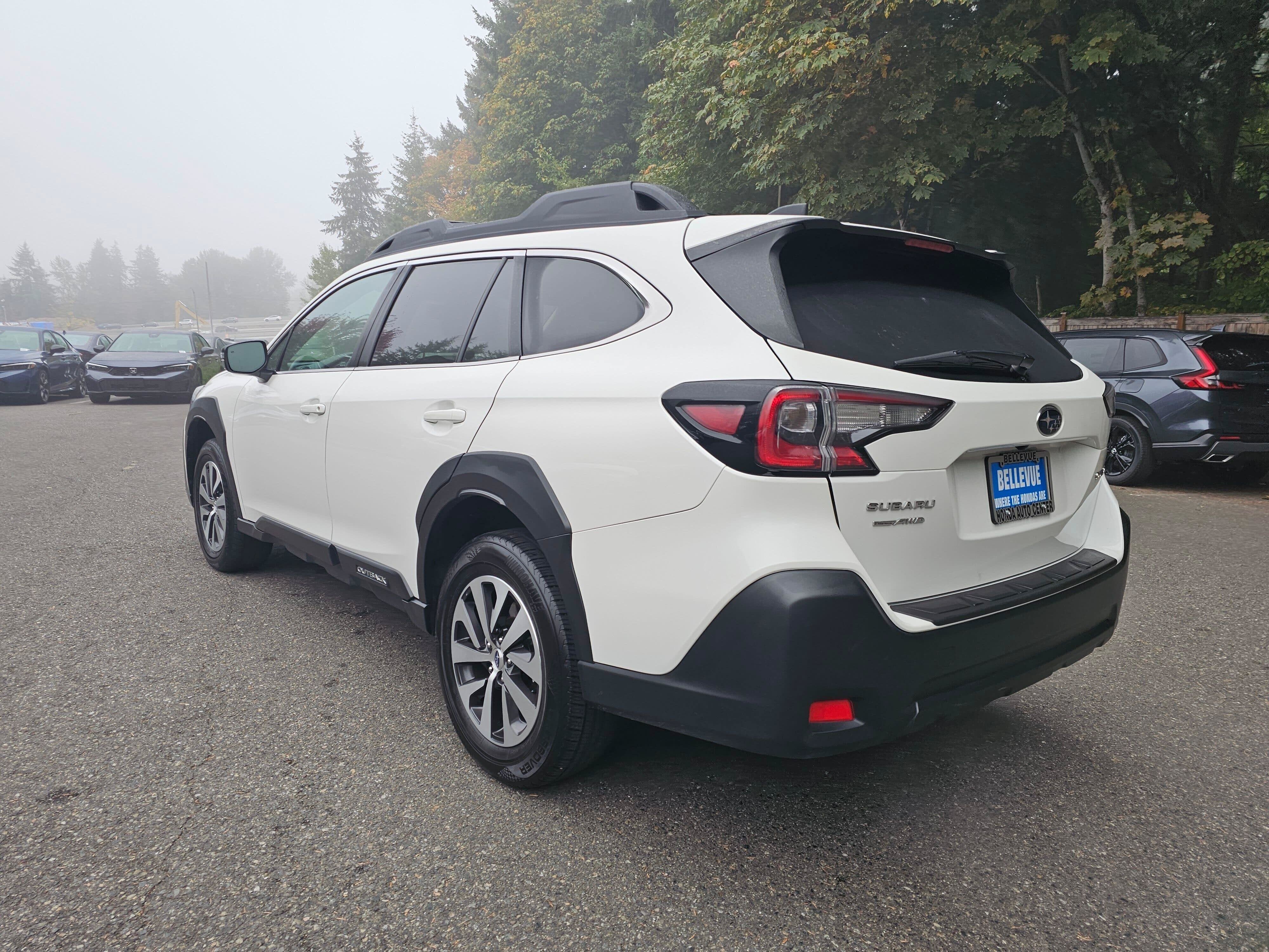 2025 Subaru Outback Premium