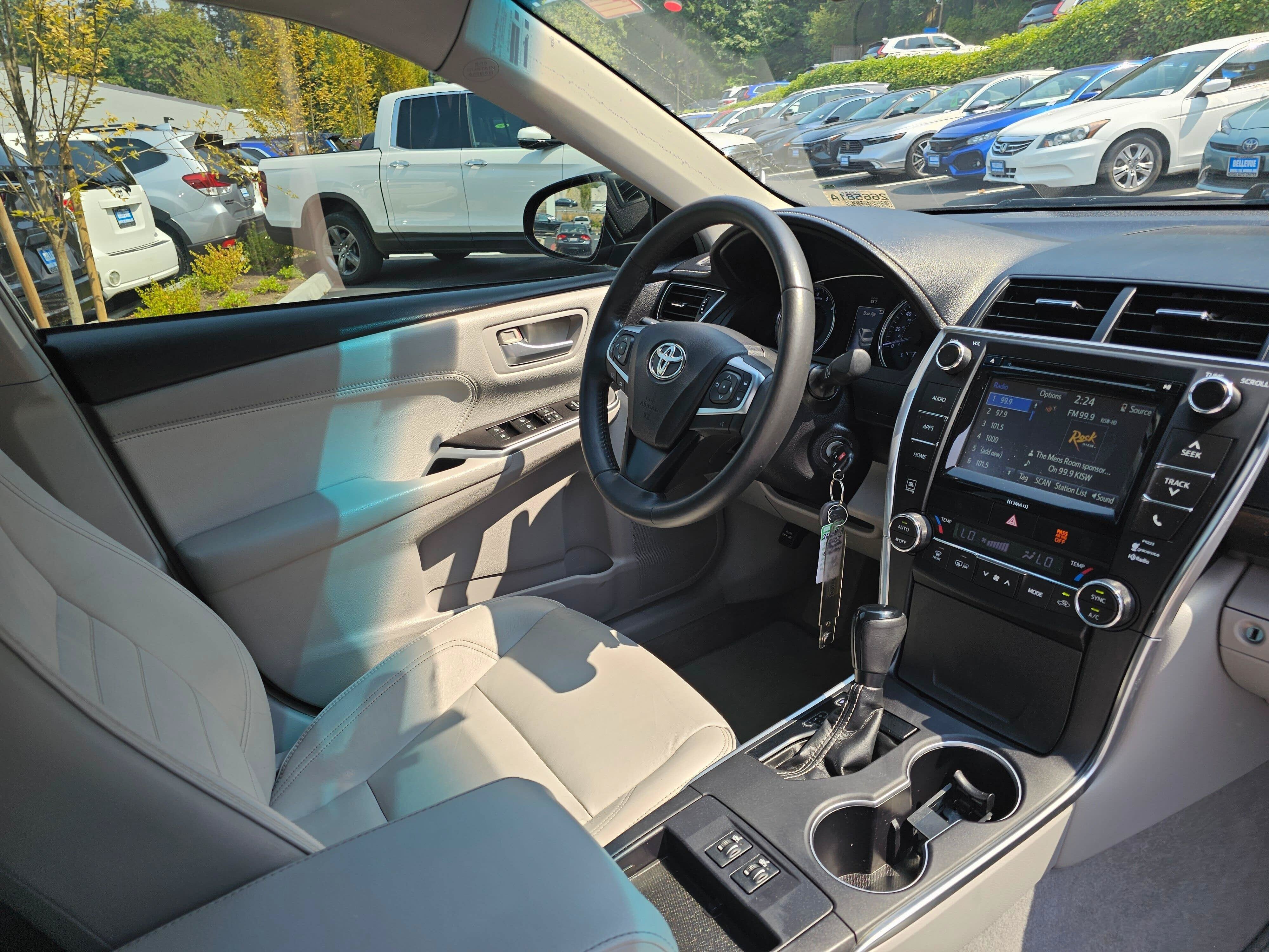 2017 Toyota Camry XLE